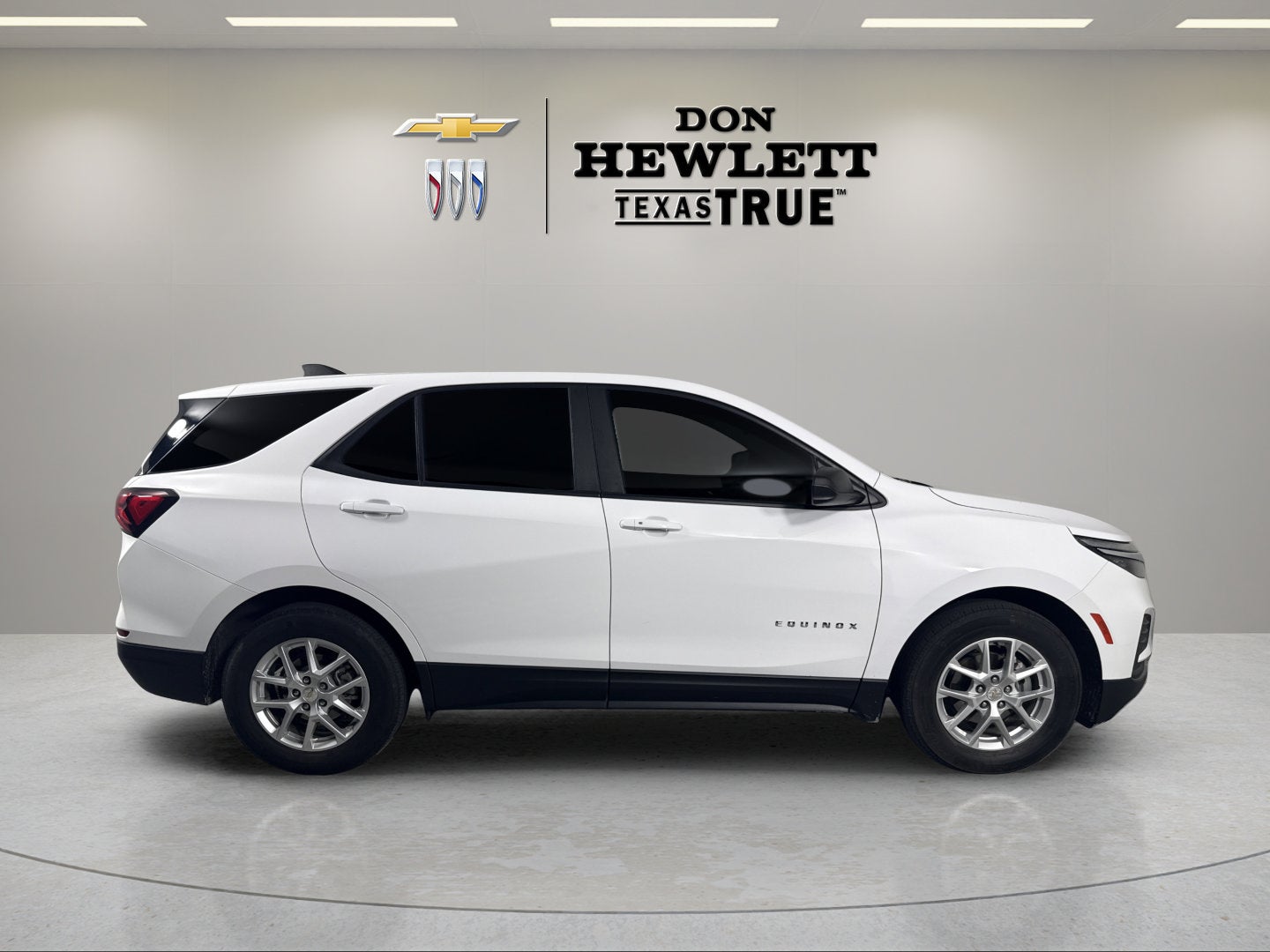 2024 Chevrolet Equinox LS