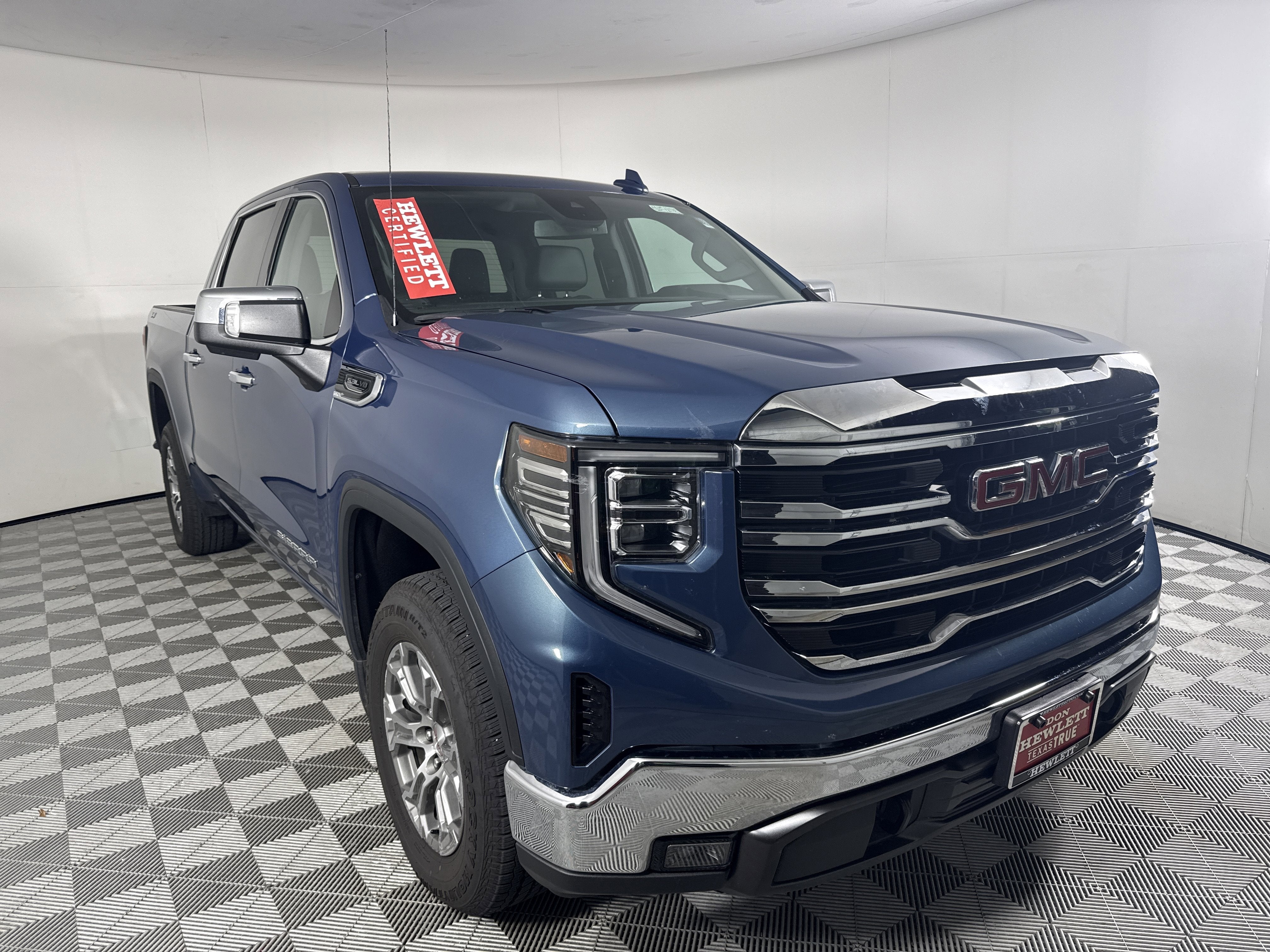 2024 GMC Sierra 1500 SLT