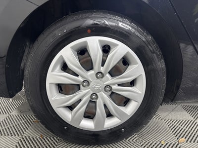 2022 Hyundai Accent SE