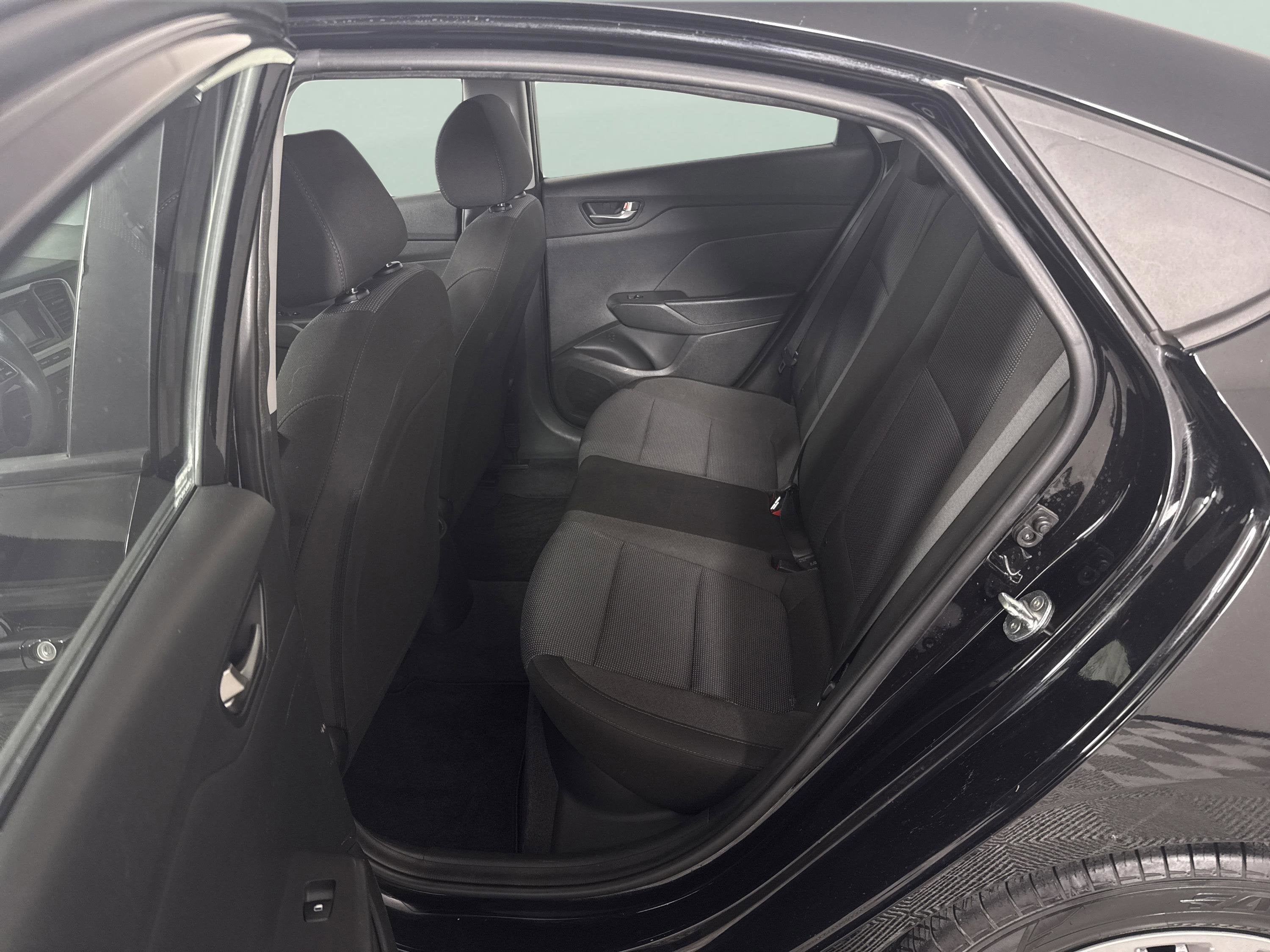 2022 Hyundai Accent SE