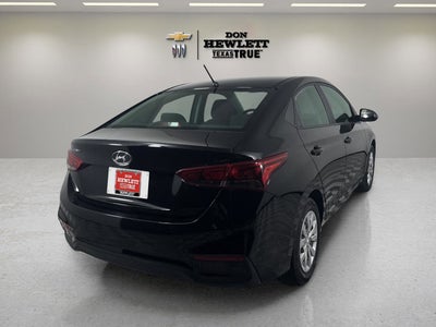 2022 Hyundai Accent SE