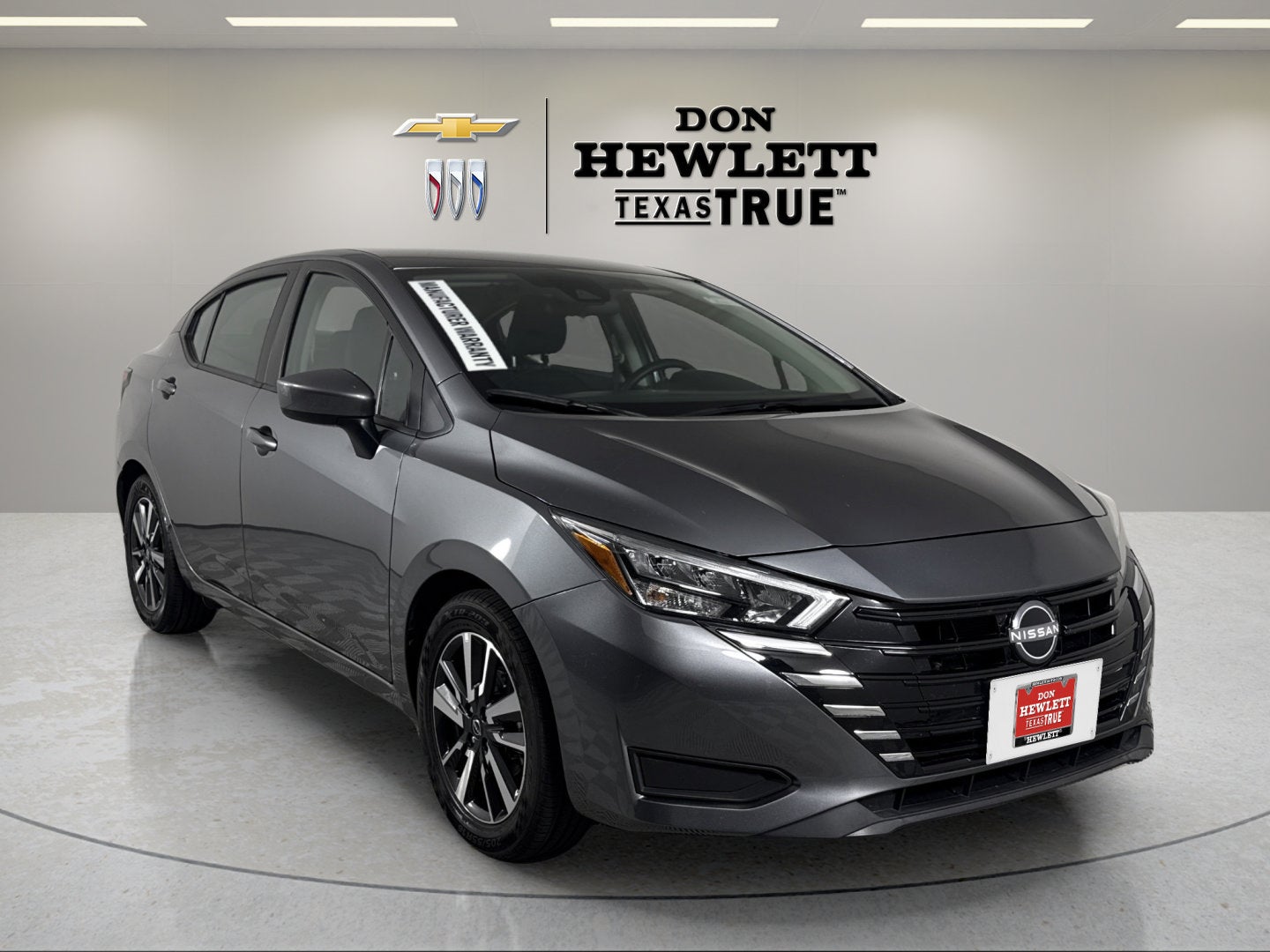 2025 Nissan Versa SV
