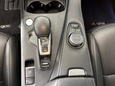 2021 INFINITI QX50 LUXE