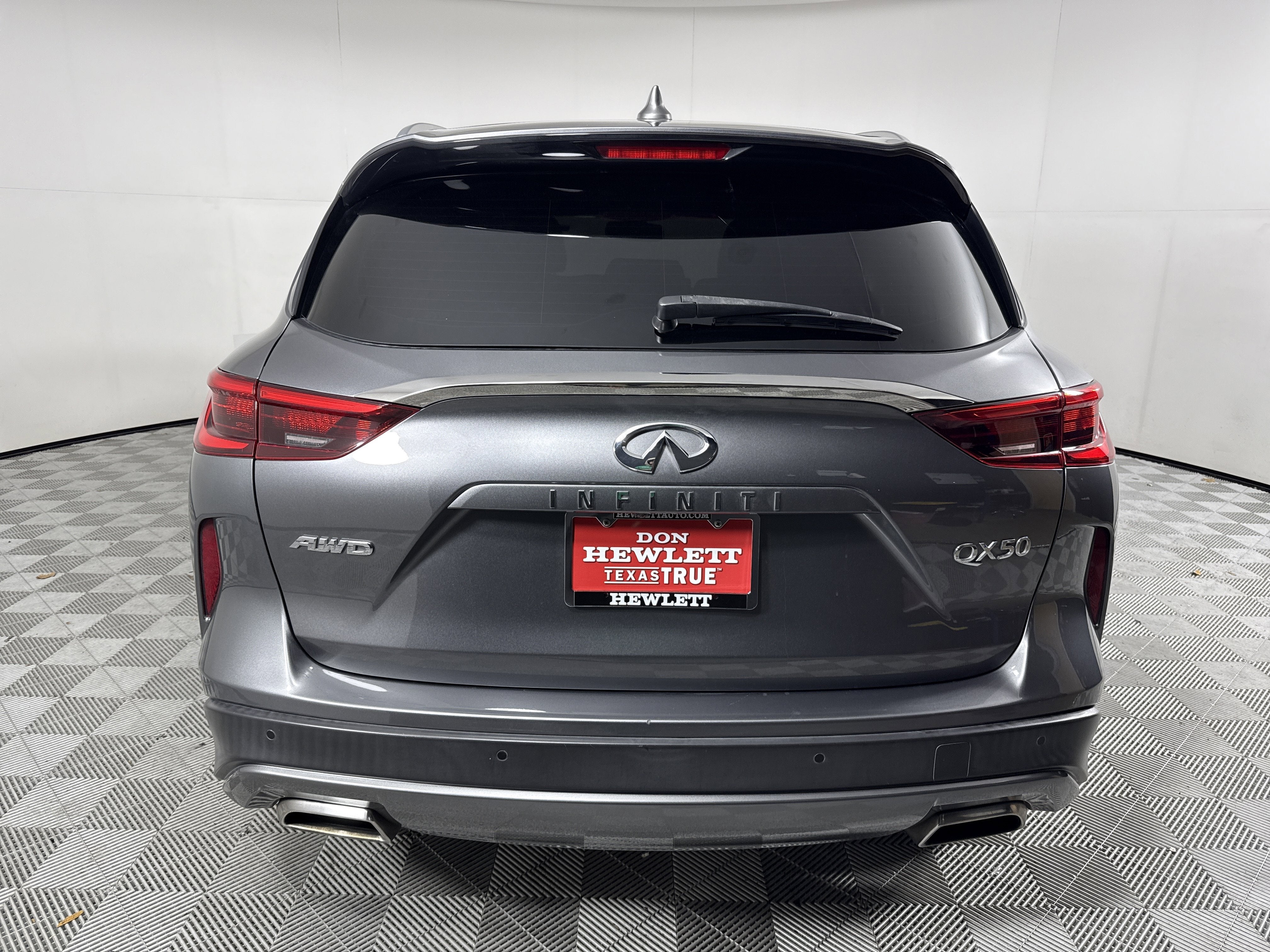 2021 INFINITI QX50 LUXE