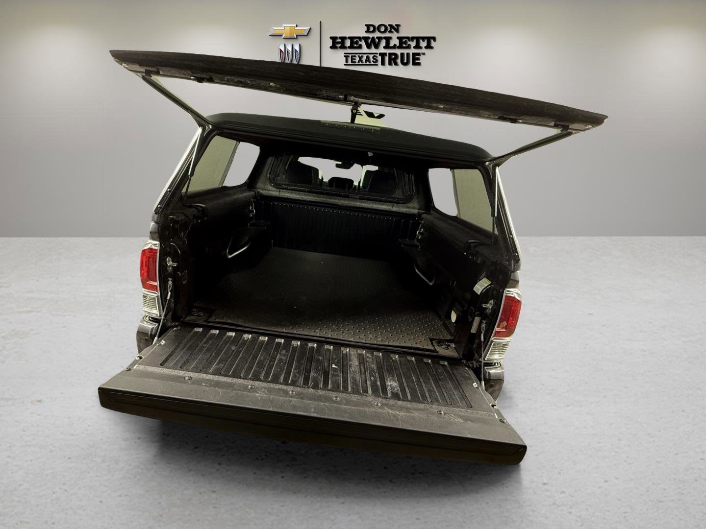 2022 Toyota Tacoma 2WD Base