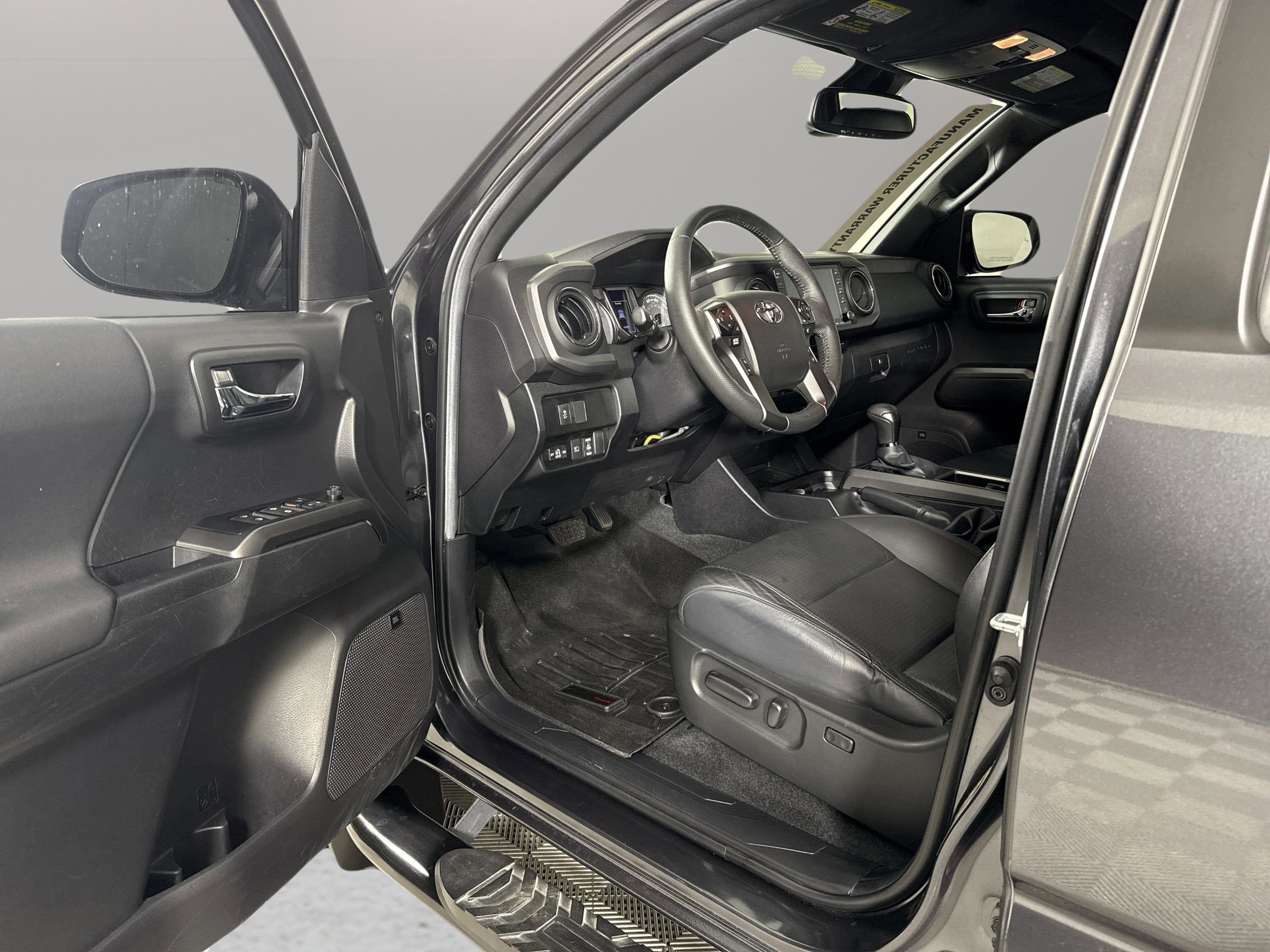 2022 Toyota Tacoma 2WD Base