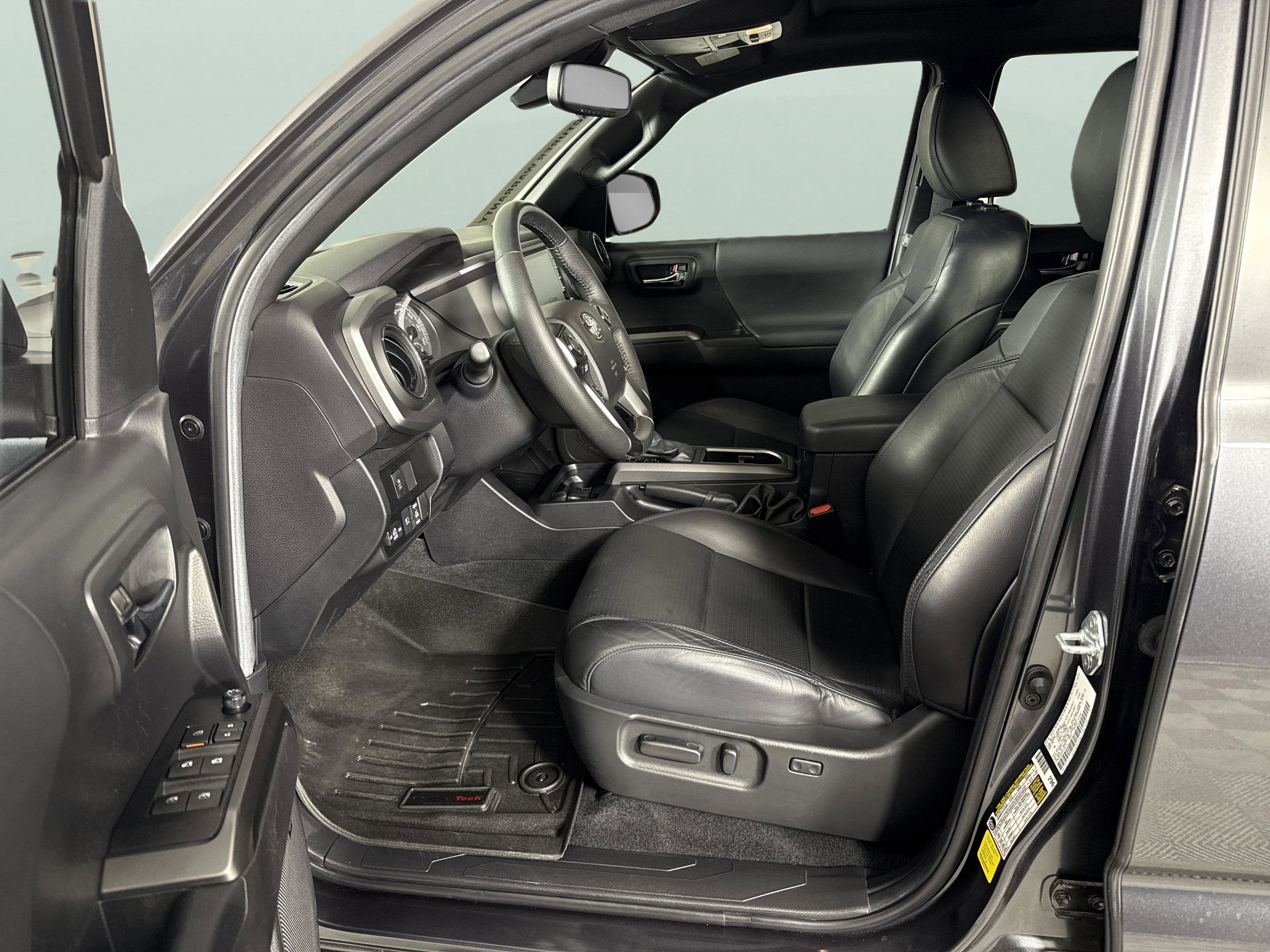 2022 Toyota Tacoma 2WD Base