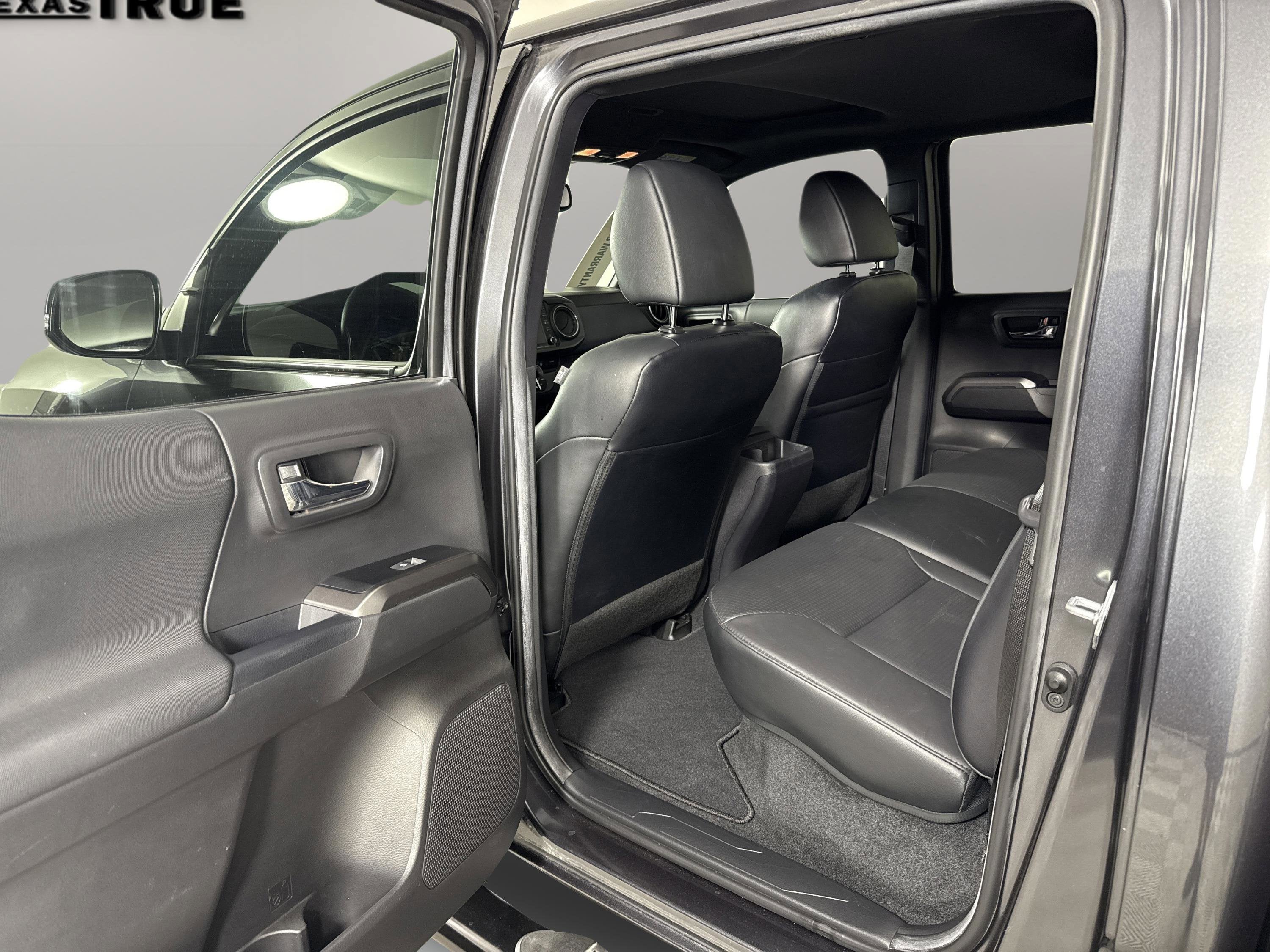 2022 Toyota Tacoma 2WD Base