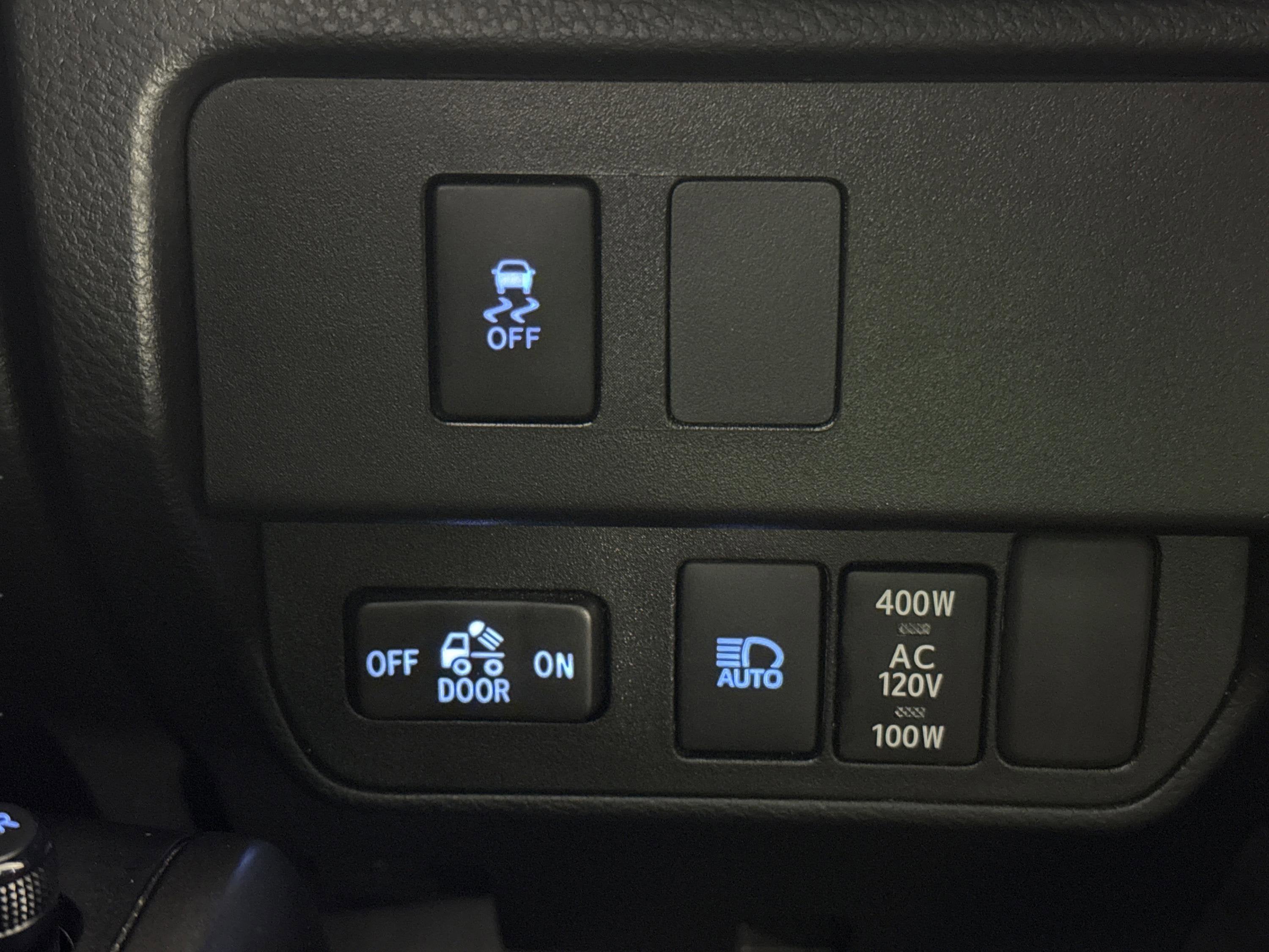 2022 Toyota Tacoma 2WD Base