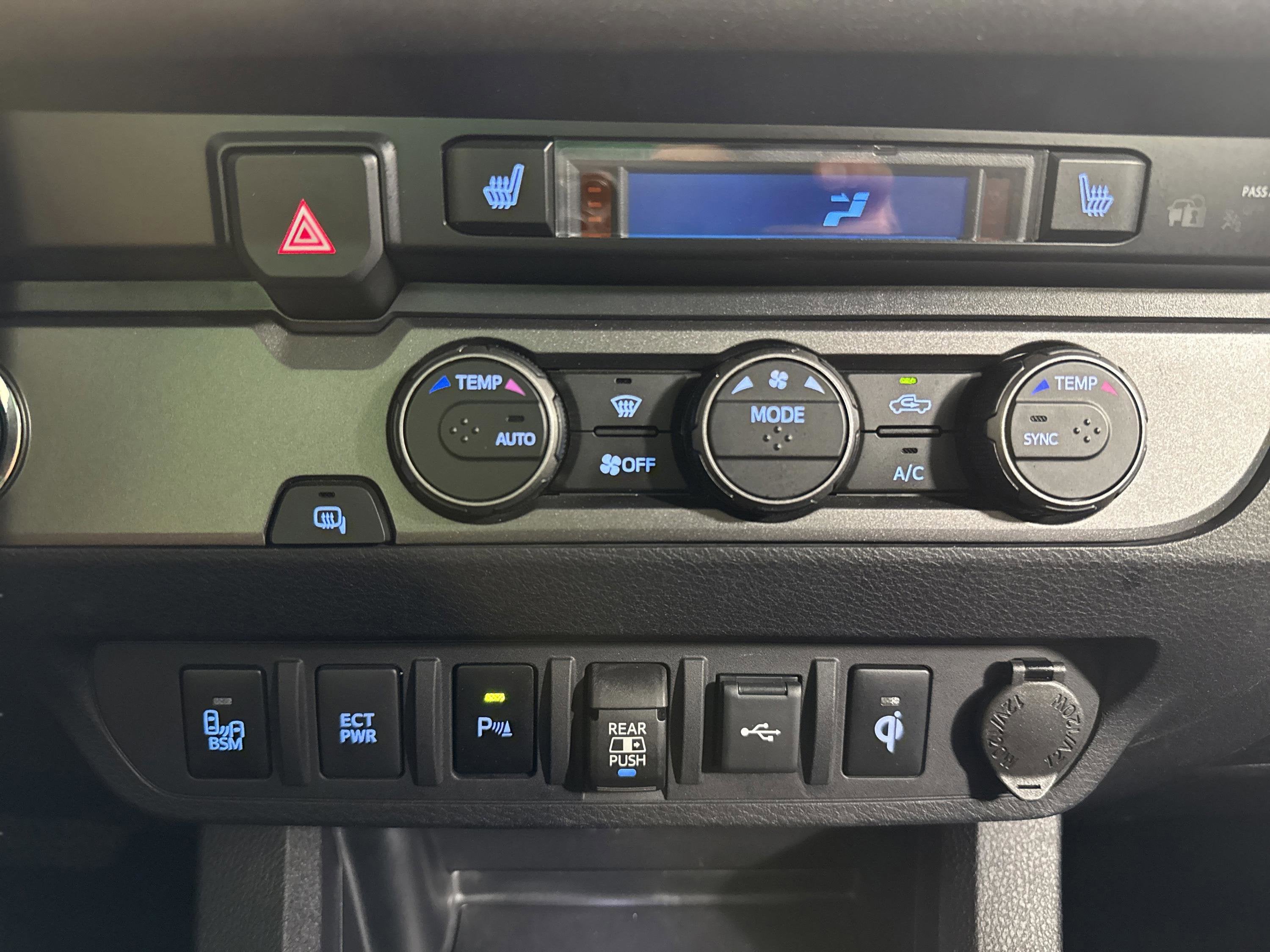 2022 Toyota Tacoma 2WD Base