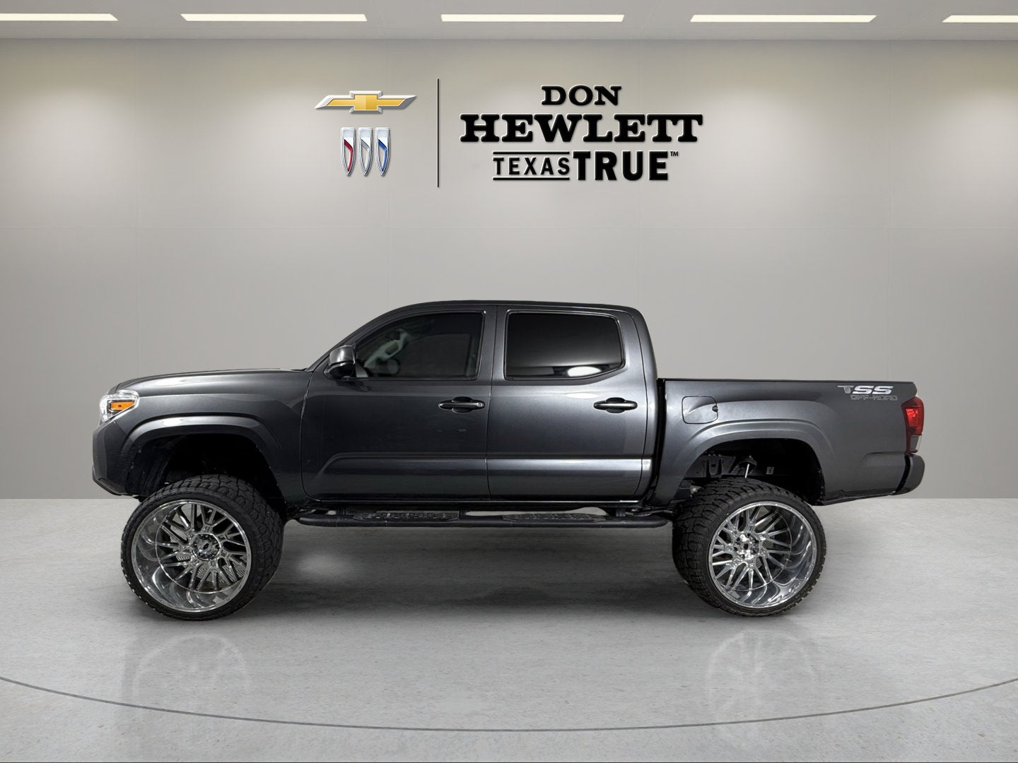 2023 Toyota Tacoma 4WD SR