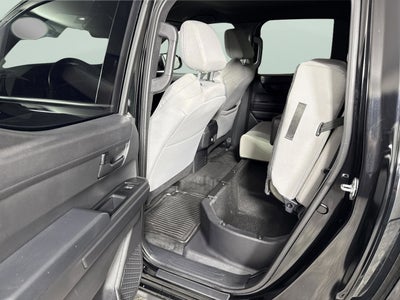 2025 Toyota Tacoma 4WD SR5