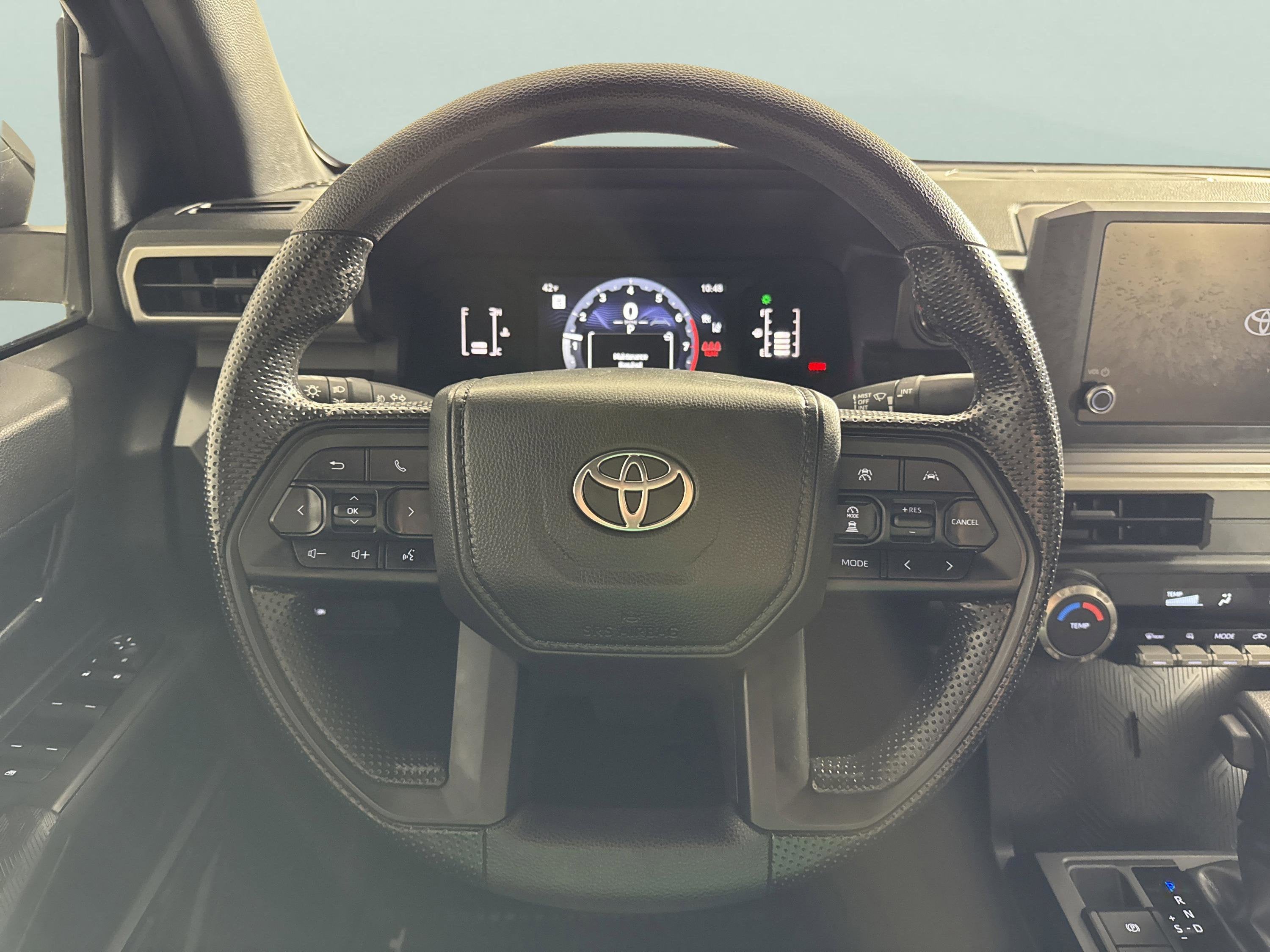 2025 Toyota Tacoma 4WD SR5