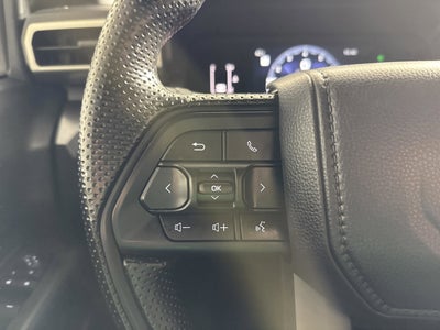 2025 Toyota Tacoma 4WD SR5