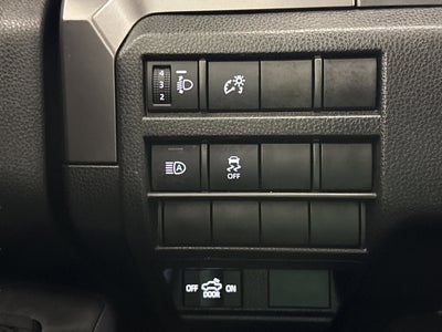 2025 Toyota Tacoma 4WD SR5