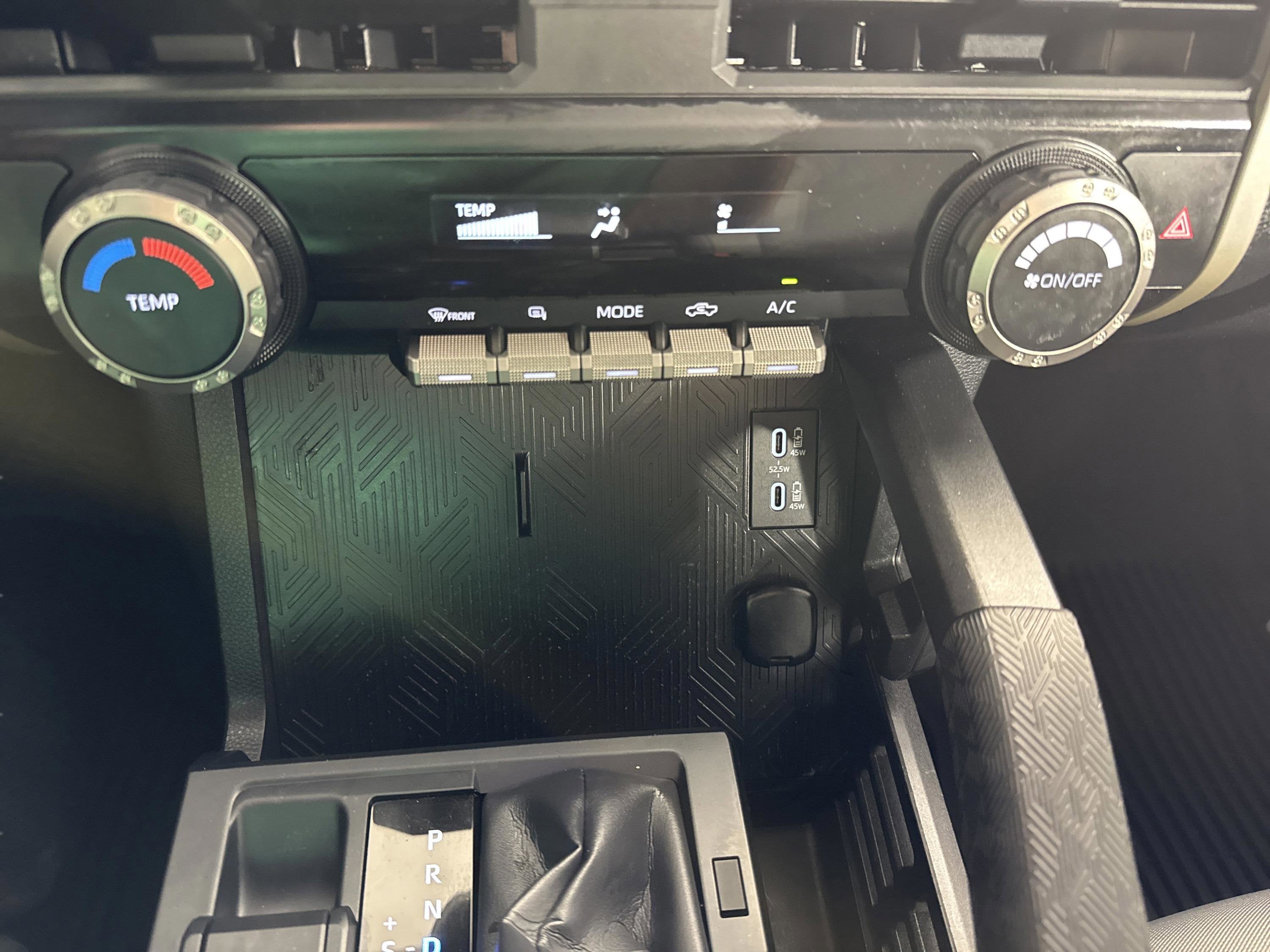 2025 Toyota Tacoma 4WD SR5