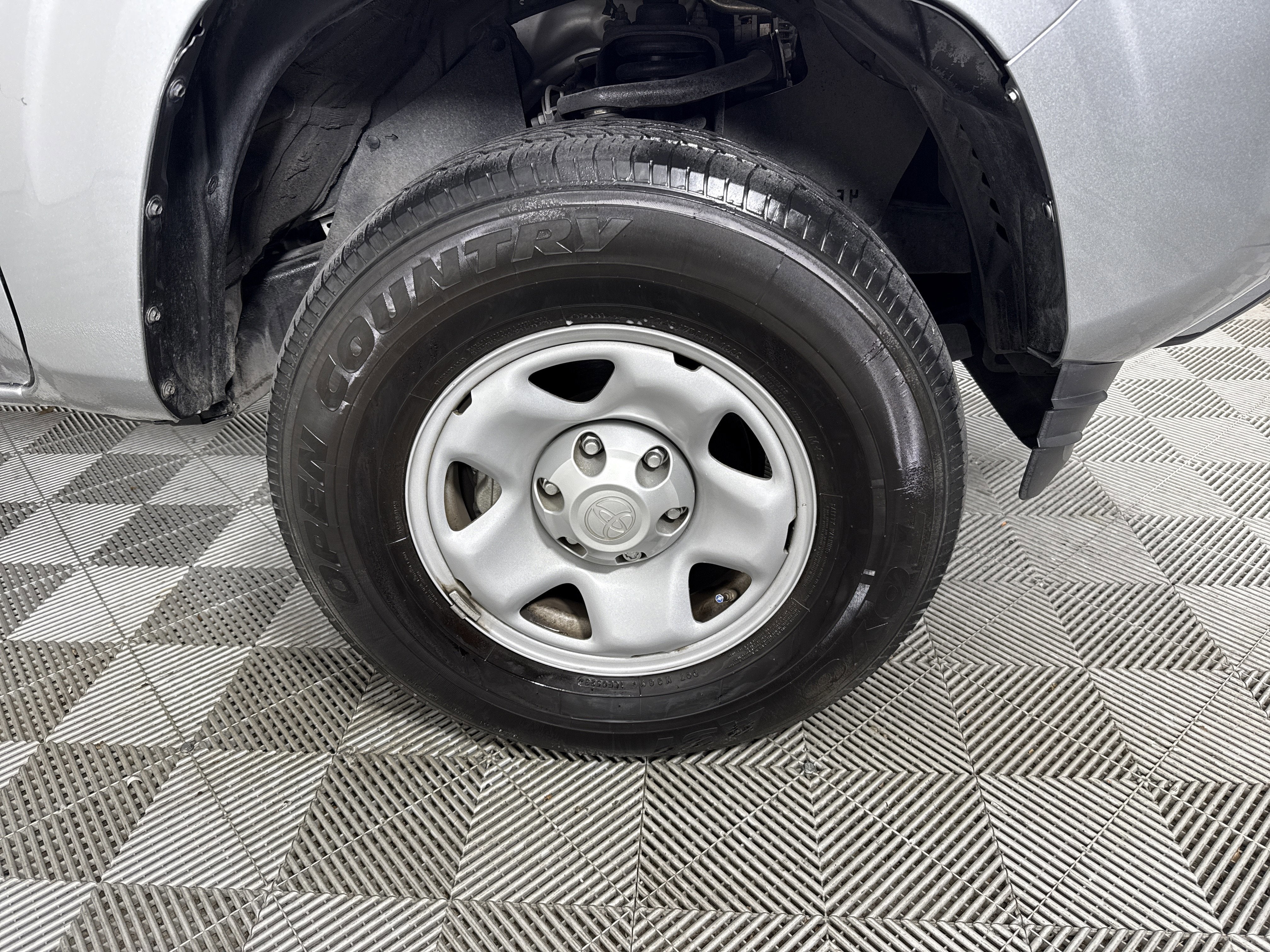 2023 Toyota Tacoma 2WD SR5