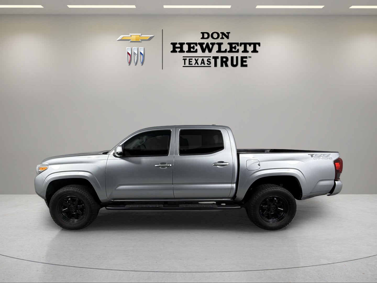 2023 Toyota Tacoma 4WD SR