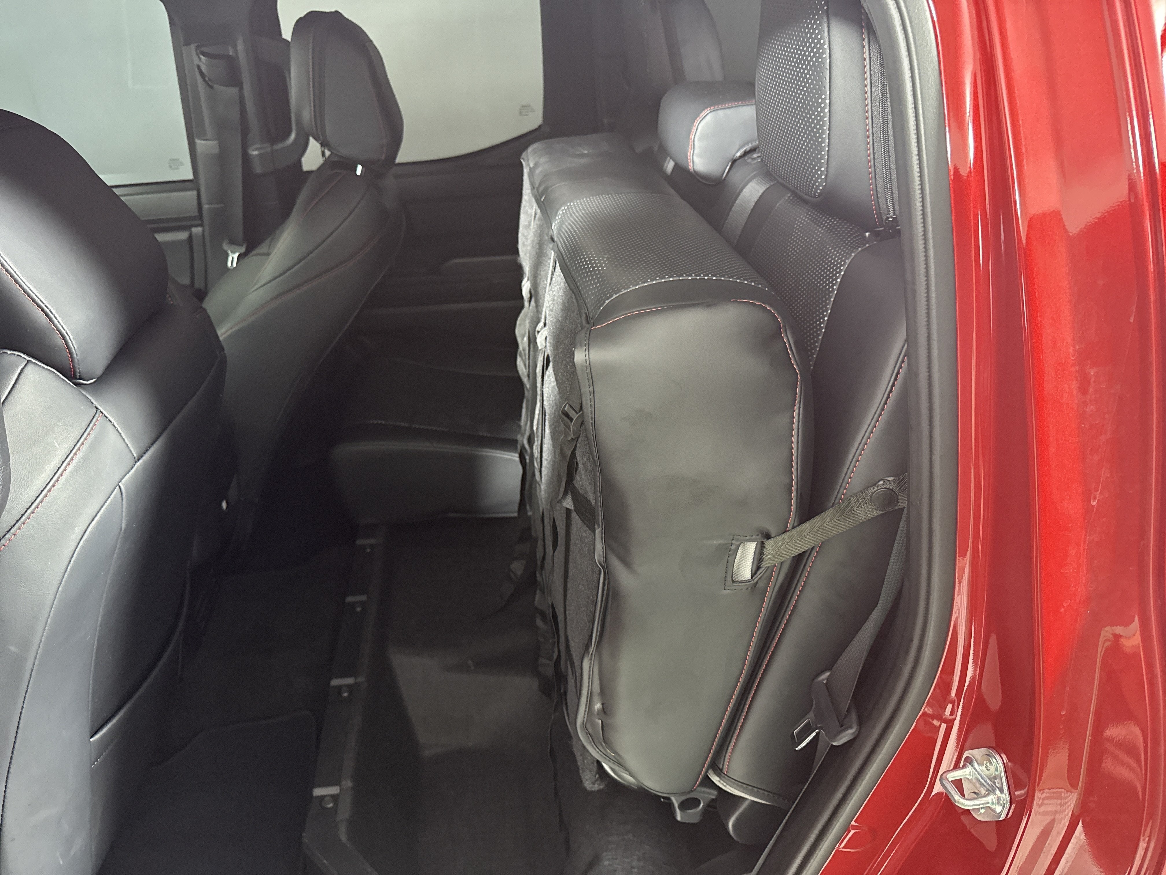 2025 Toyota Tacoma 4WD SR5