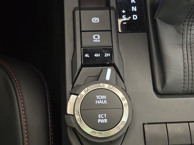 2025 Toyota Tacoma 4WD SR5