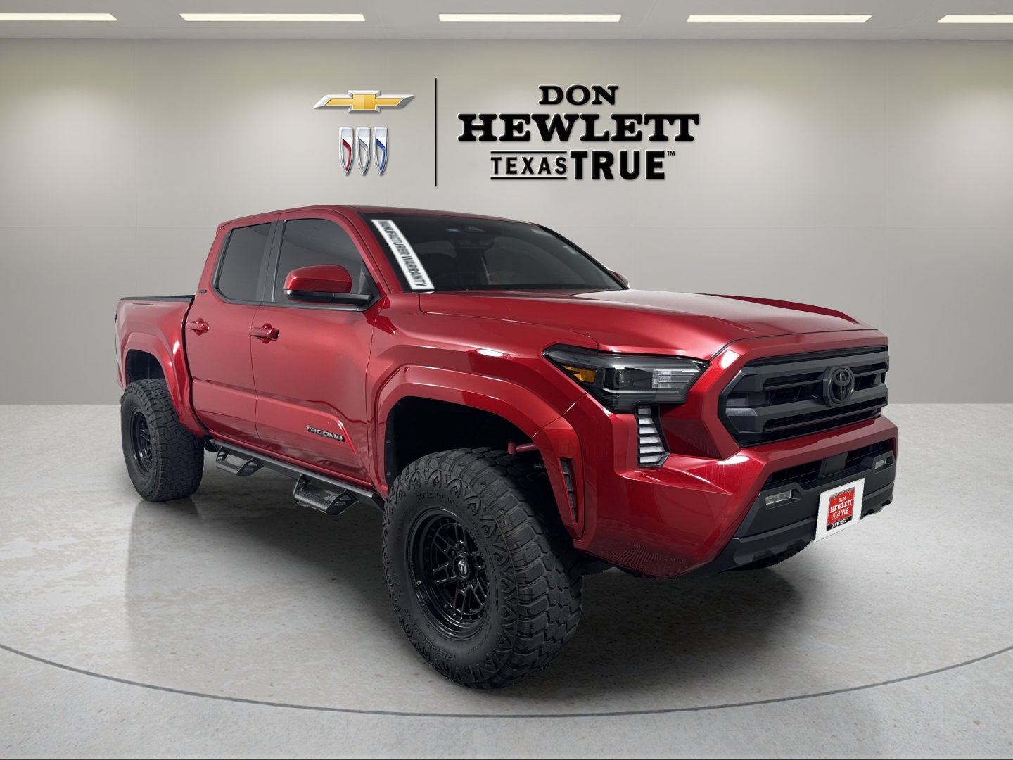2025 Toyota Tacoma 4WD SR5