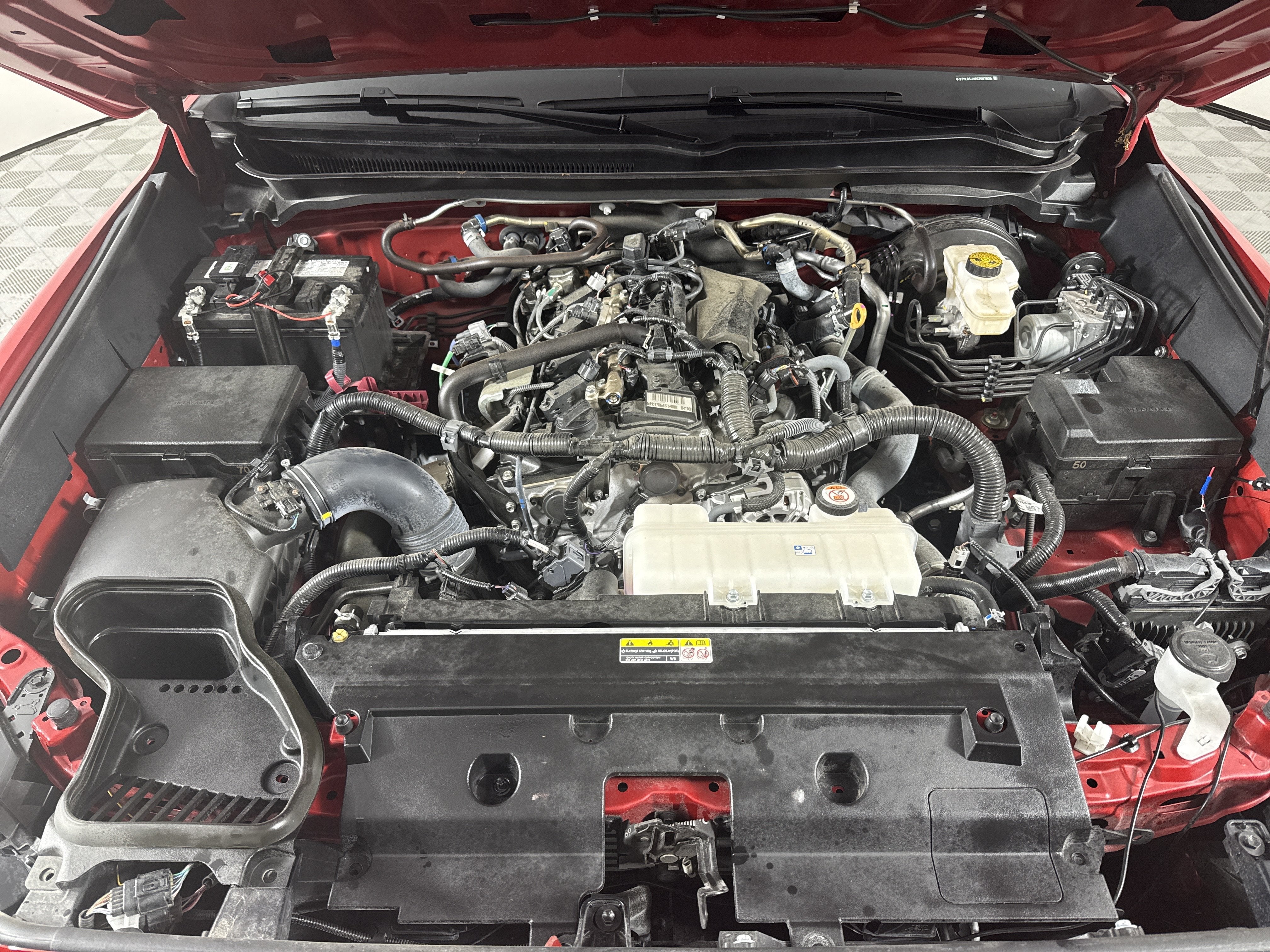 2025 Toyota Tacoma 4WD SR5