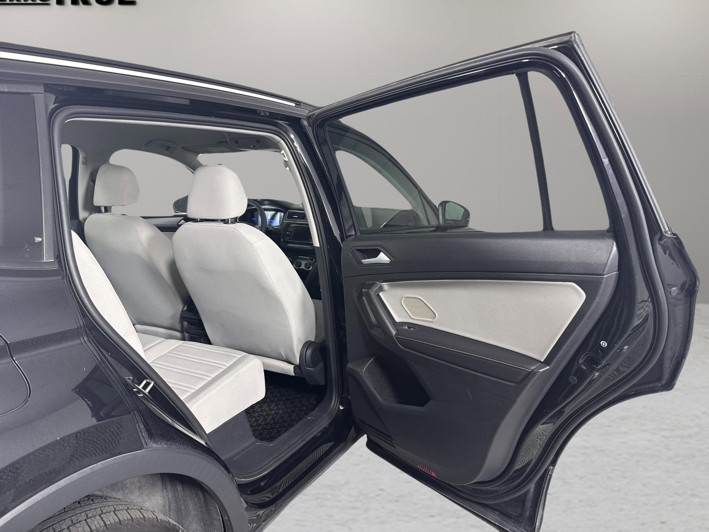 2022 Volkswagen Tiguan S