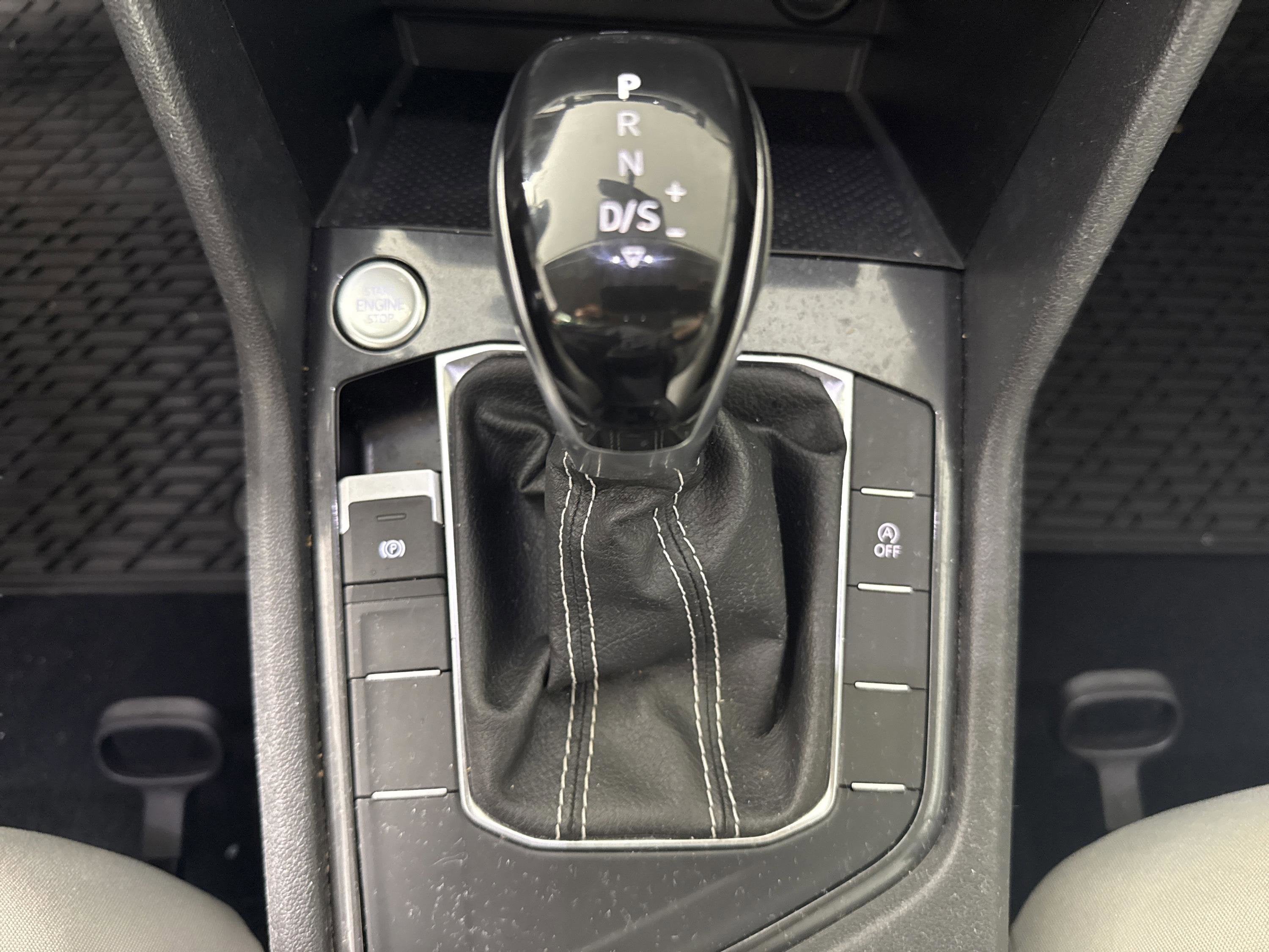 2022 Volkswagen Tiguan S