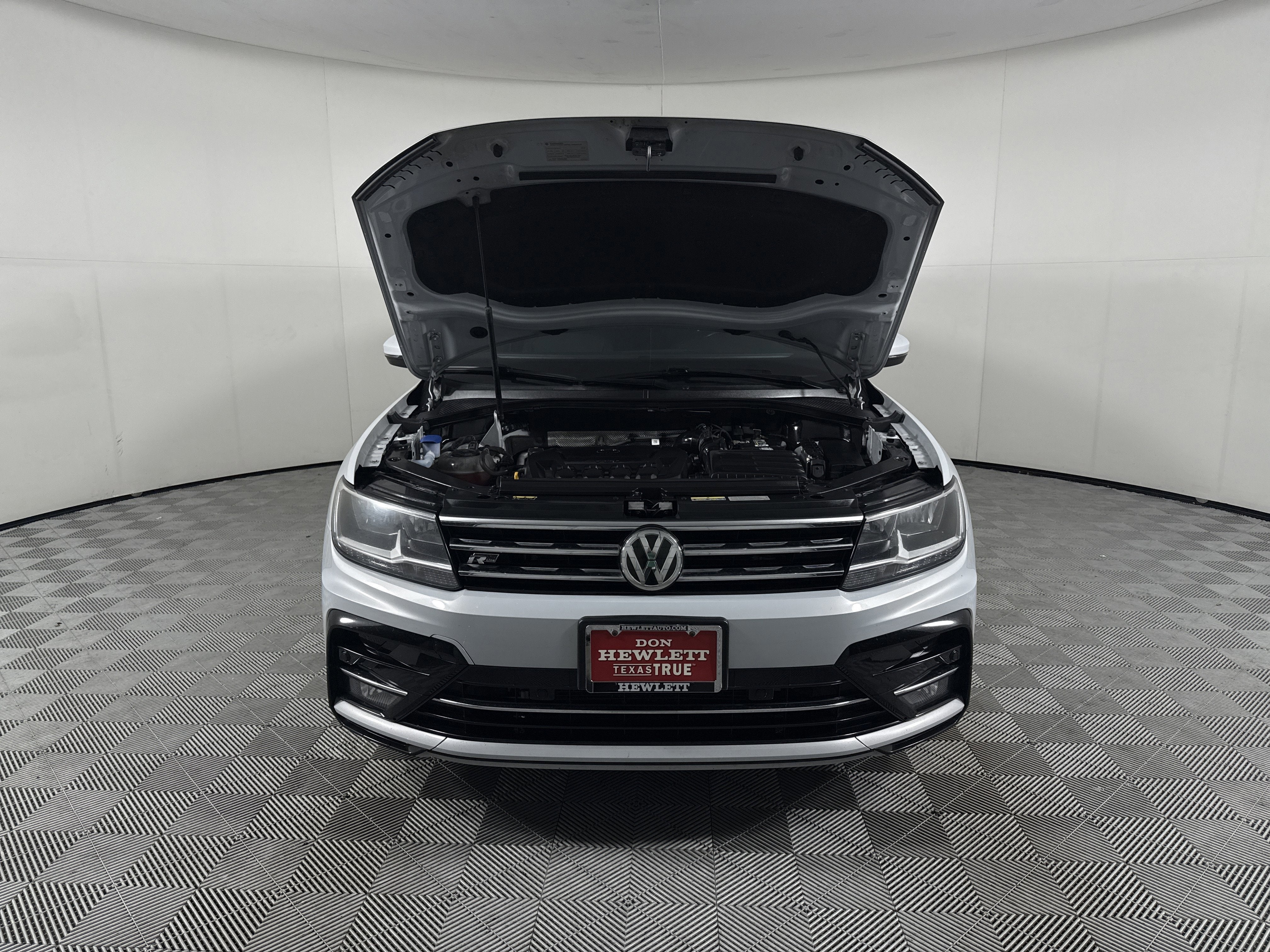 2019 Volkswagen Tiguan SEL R-Line
