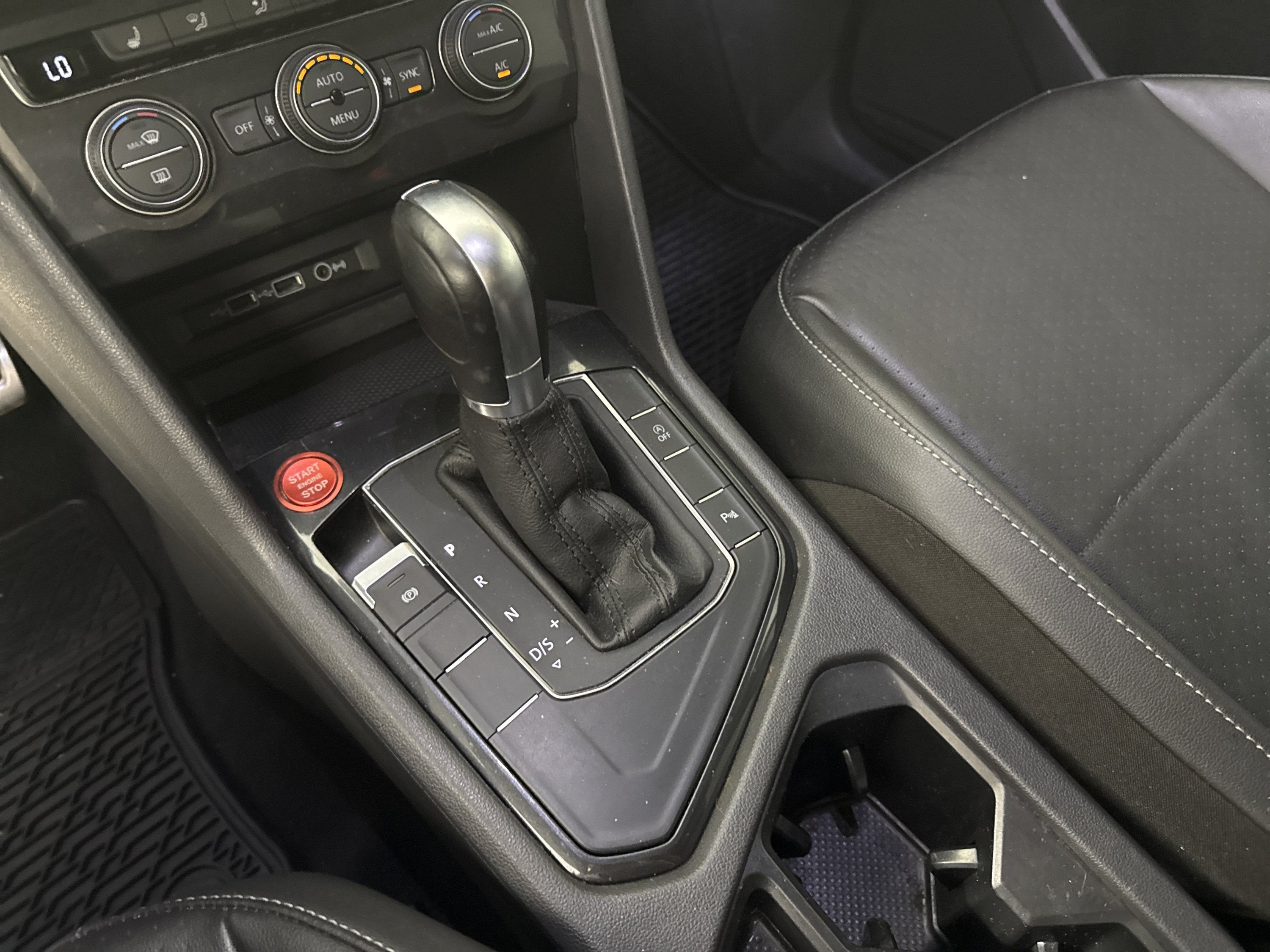 2019 Volkswagen Tiguan SEL R-Line