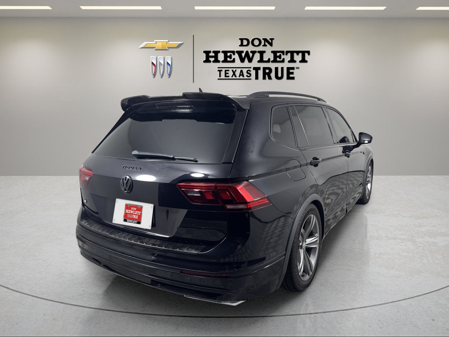 2019 Volkswagen Tiguan SEL R-Line