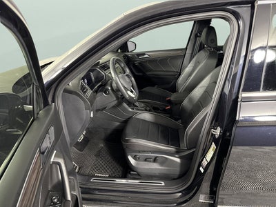 2024 Volkswagen Tiguan SEL R-Line