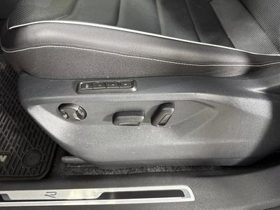 2024 Volkswagen Tiguan SEL R-Line