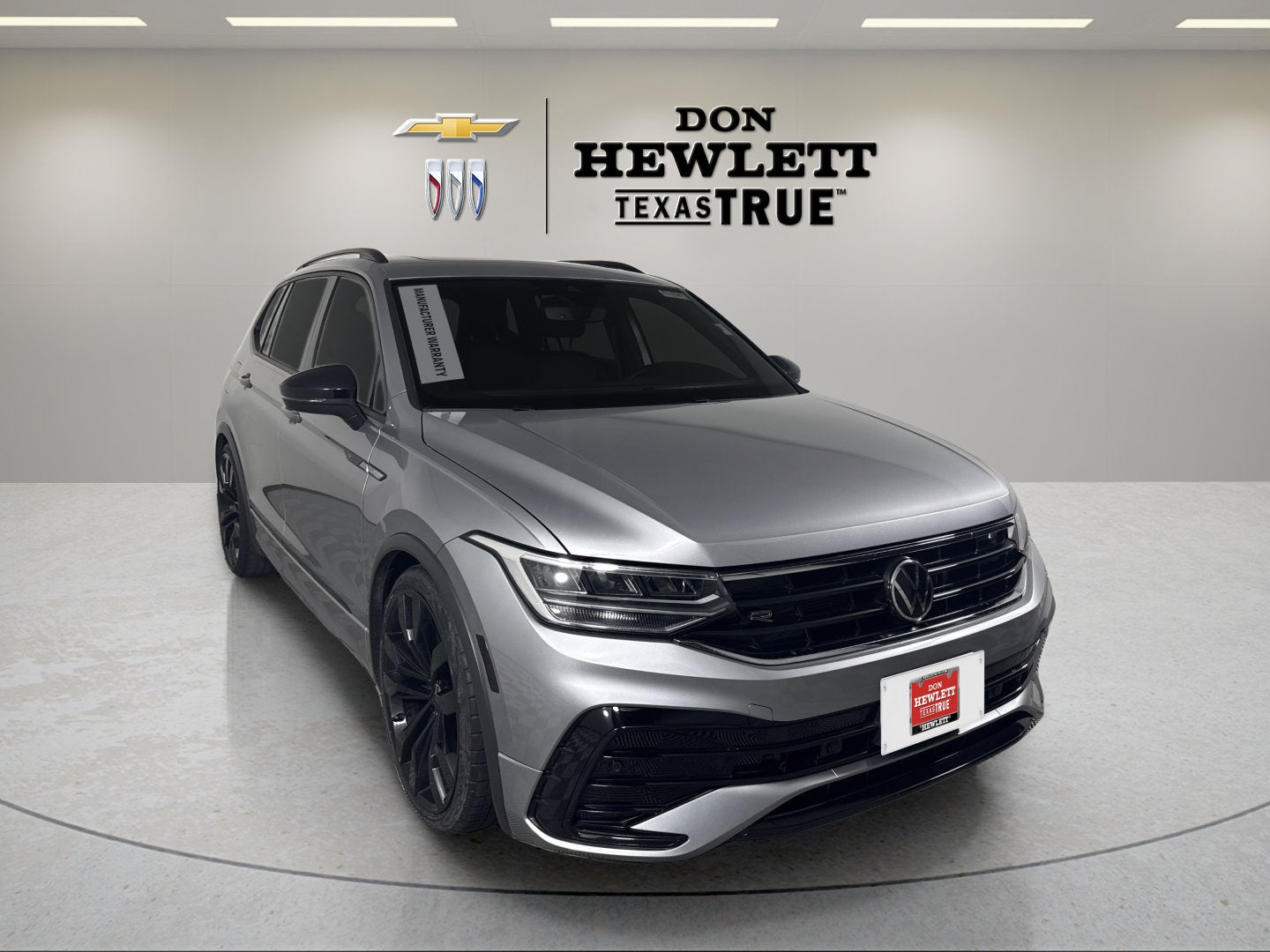 2023 Volkswagen Tiguan SE R-Line Black