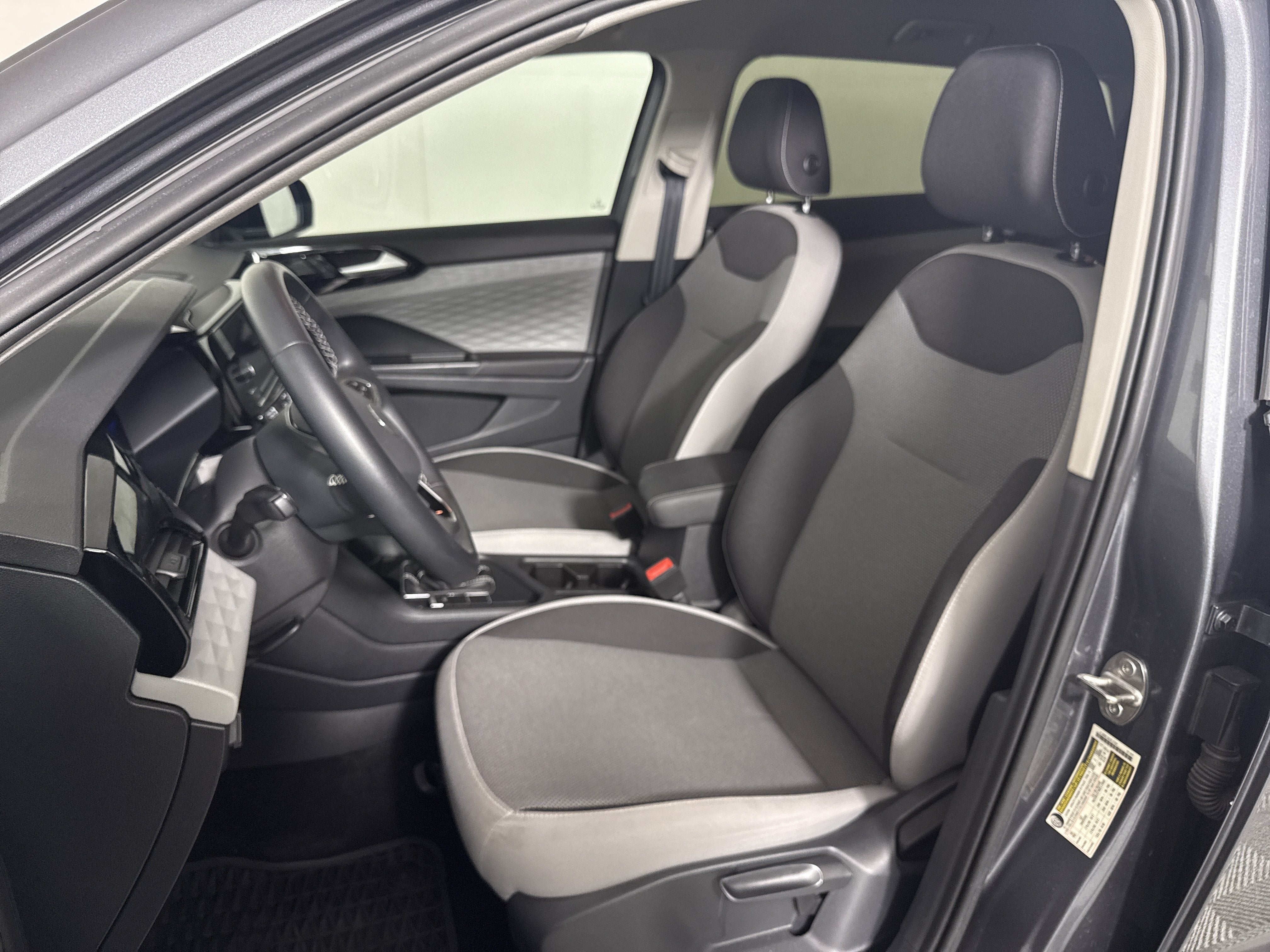 2023 Volkswagen Taos S