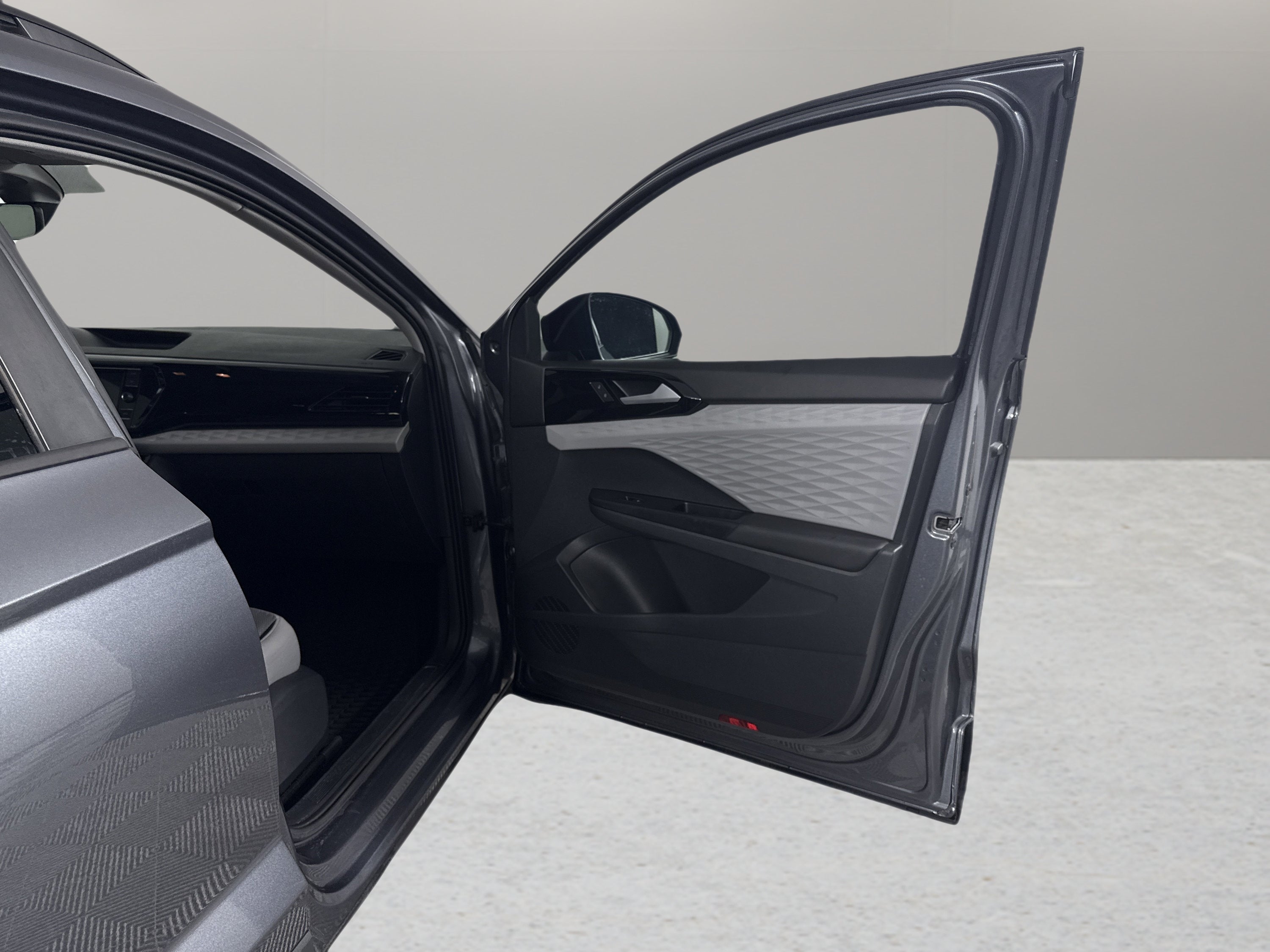 2023 Volkswagen Taos S