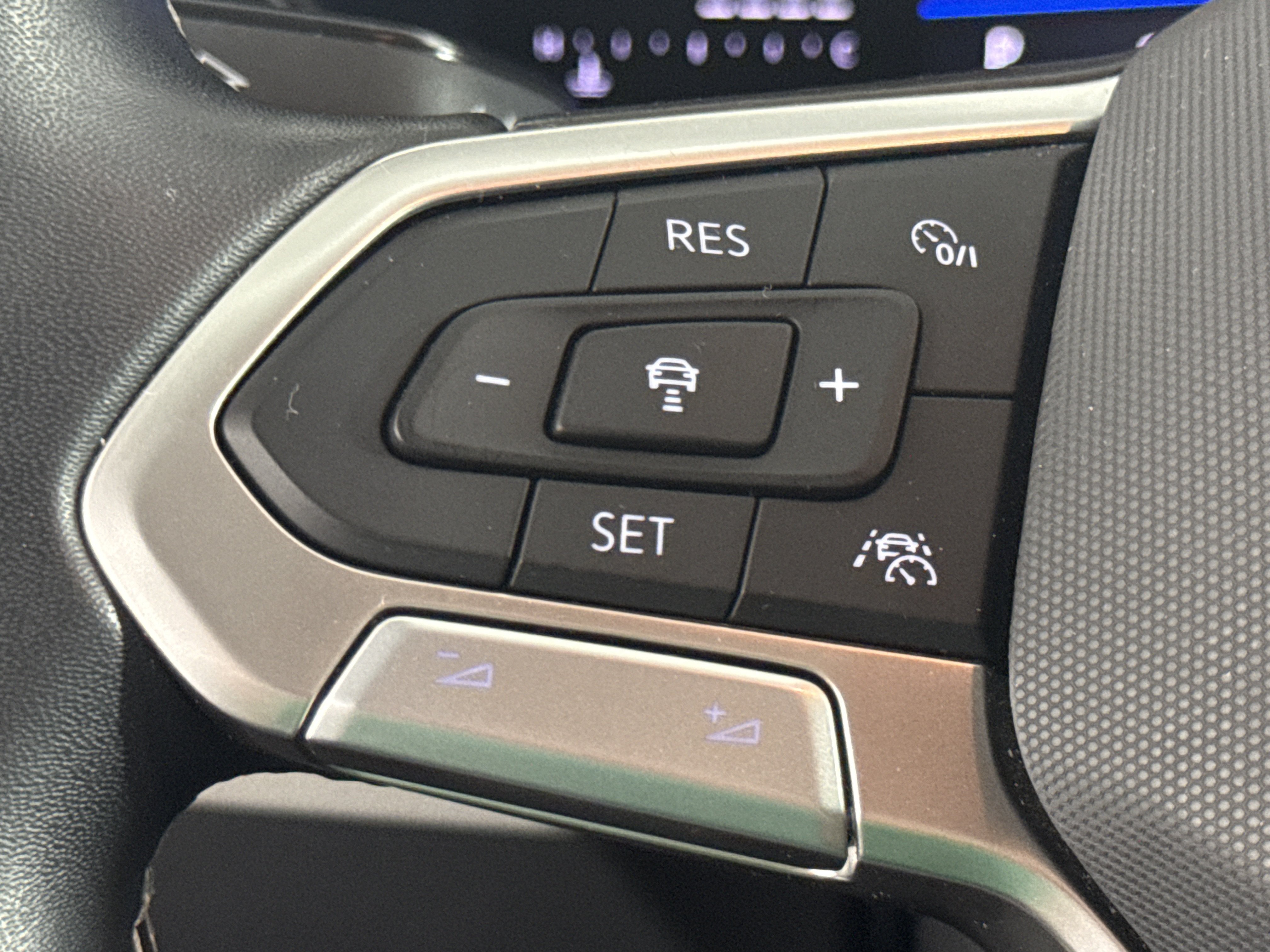 2023 Volkswagen Taos S
