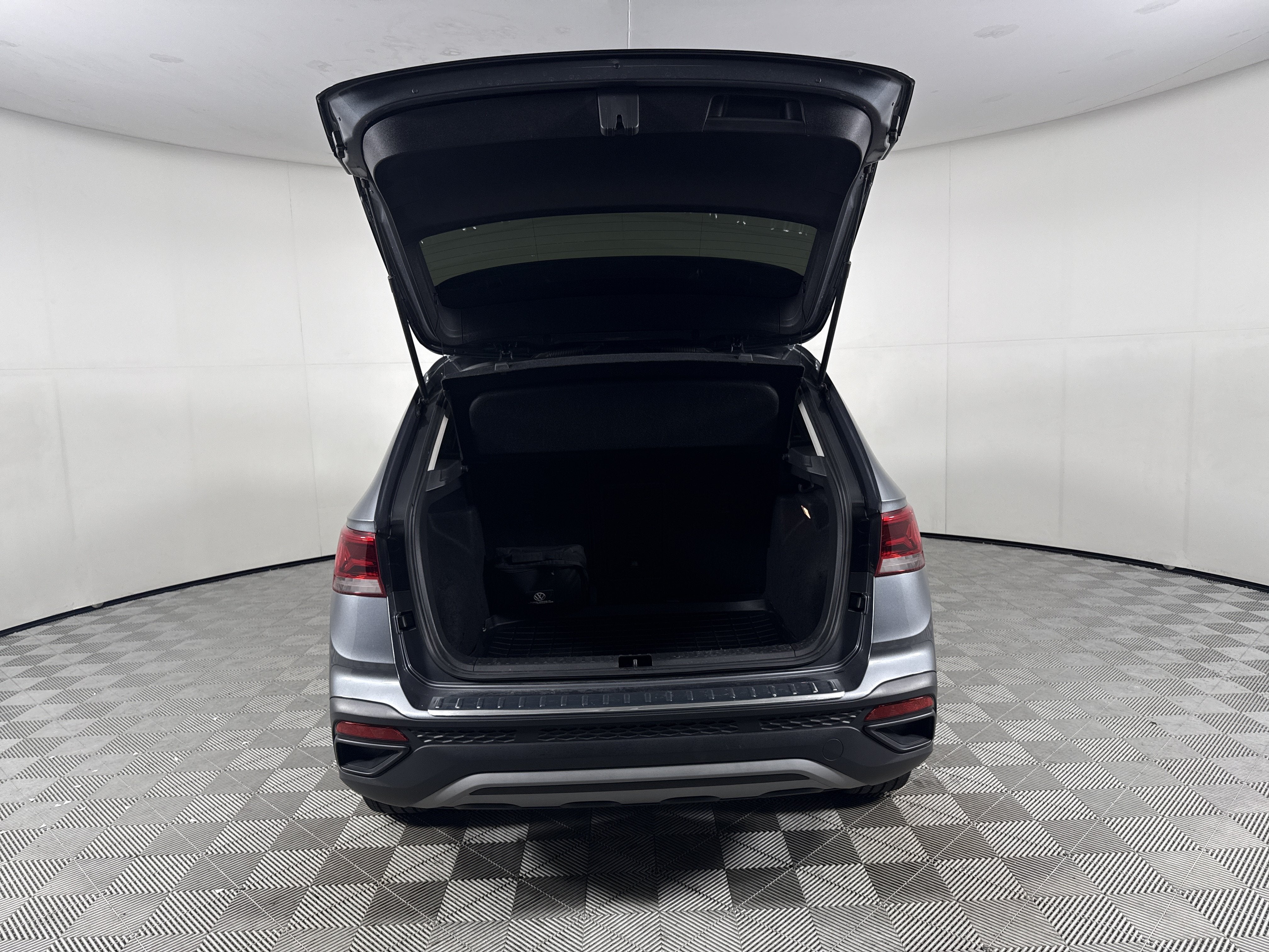 2023 Volkswagen Taos S