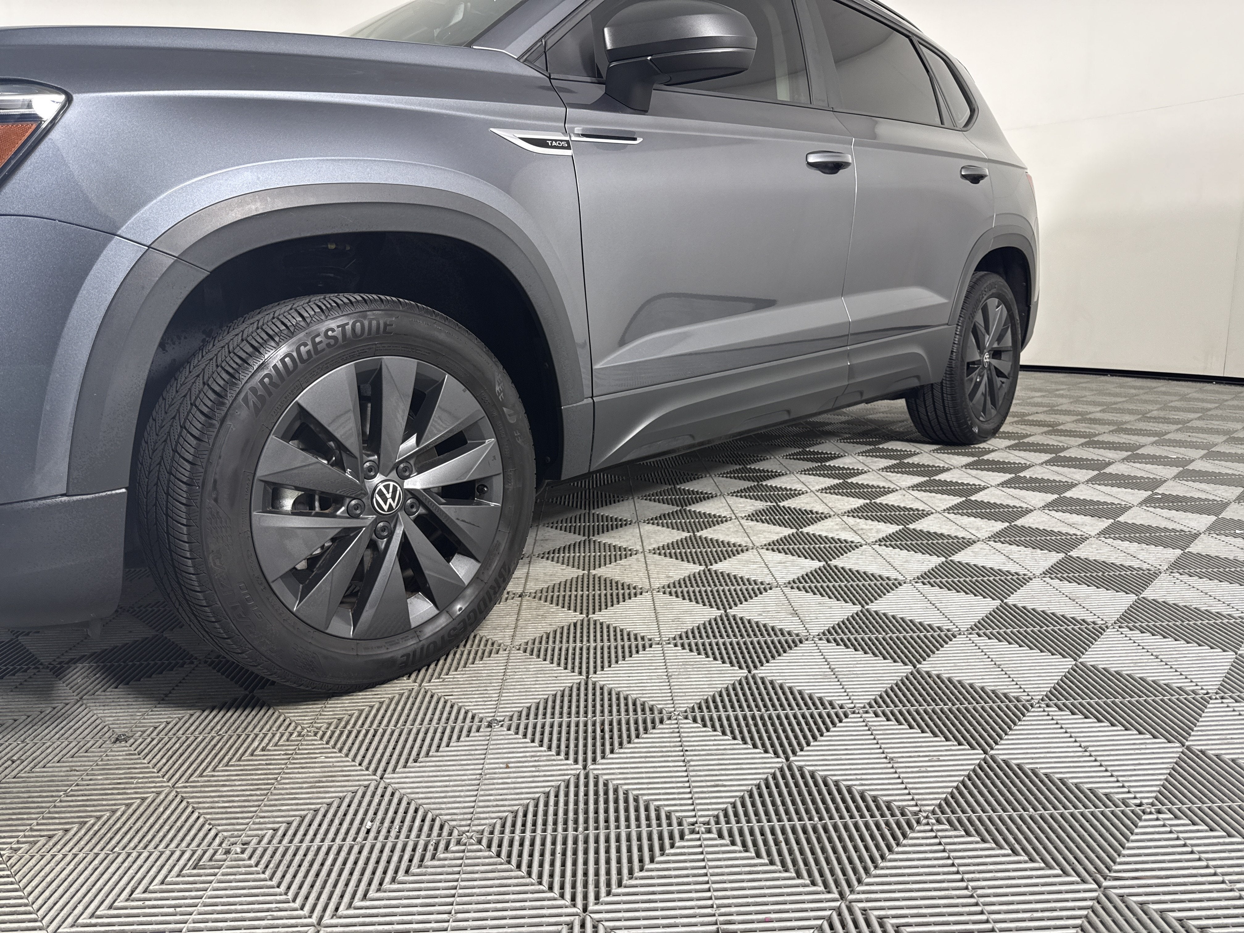 2023 Volkswagen Taos S