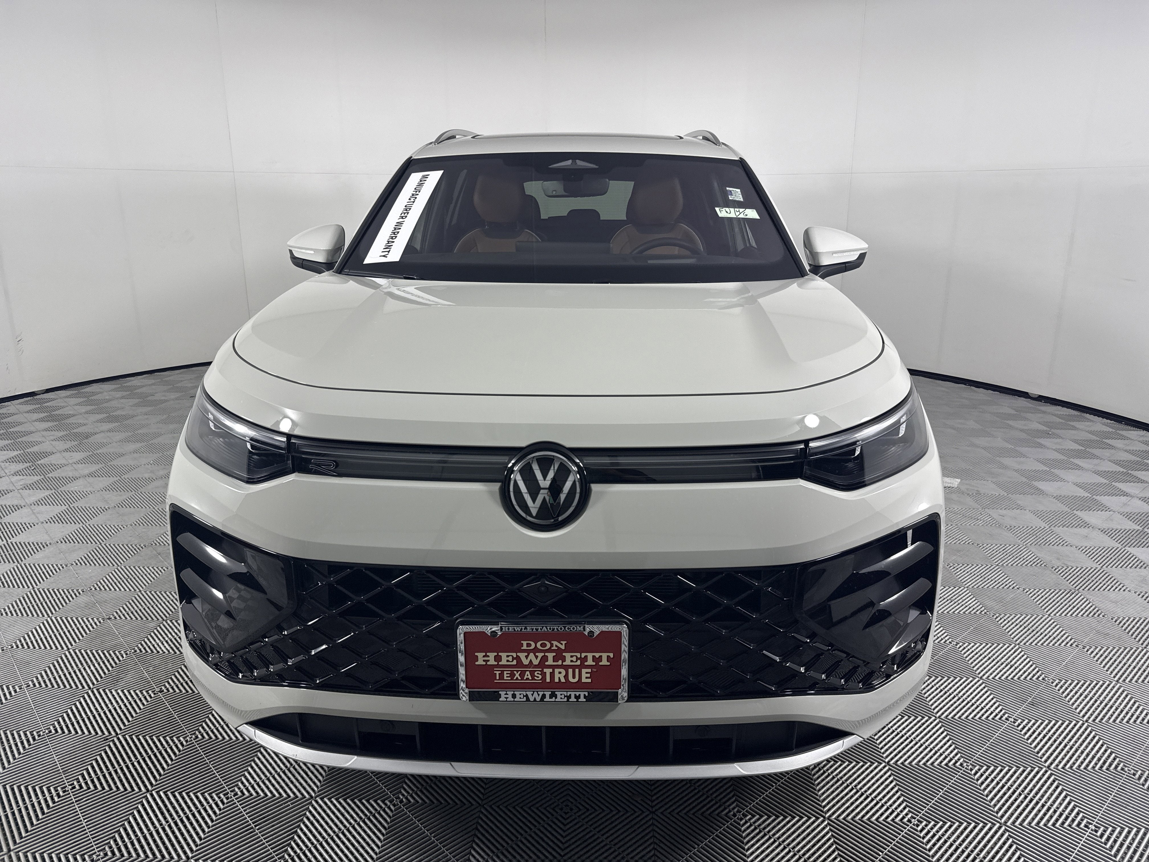 2025 Volkswagen Tiguan SEL R-Line