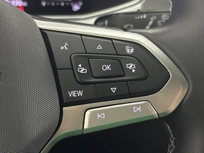 2025 Volkswagen Taos SE