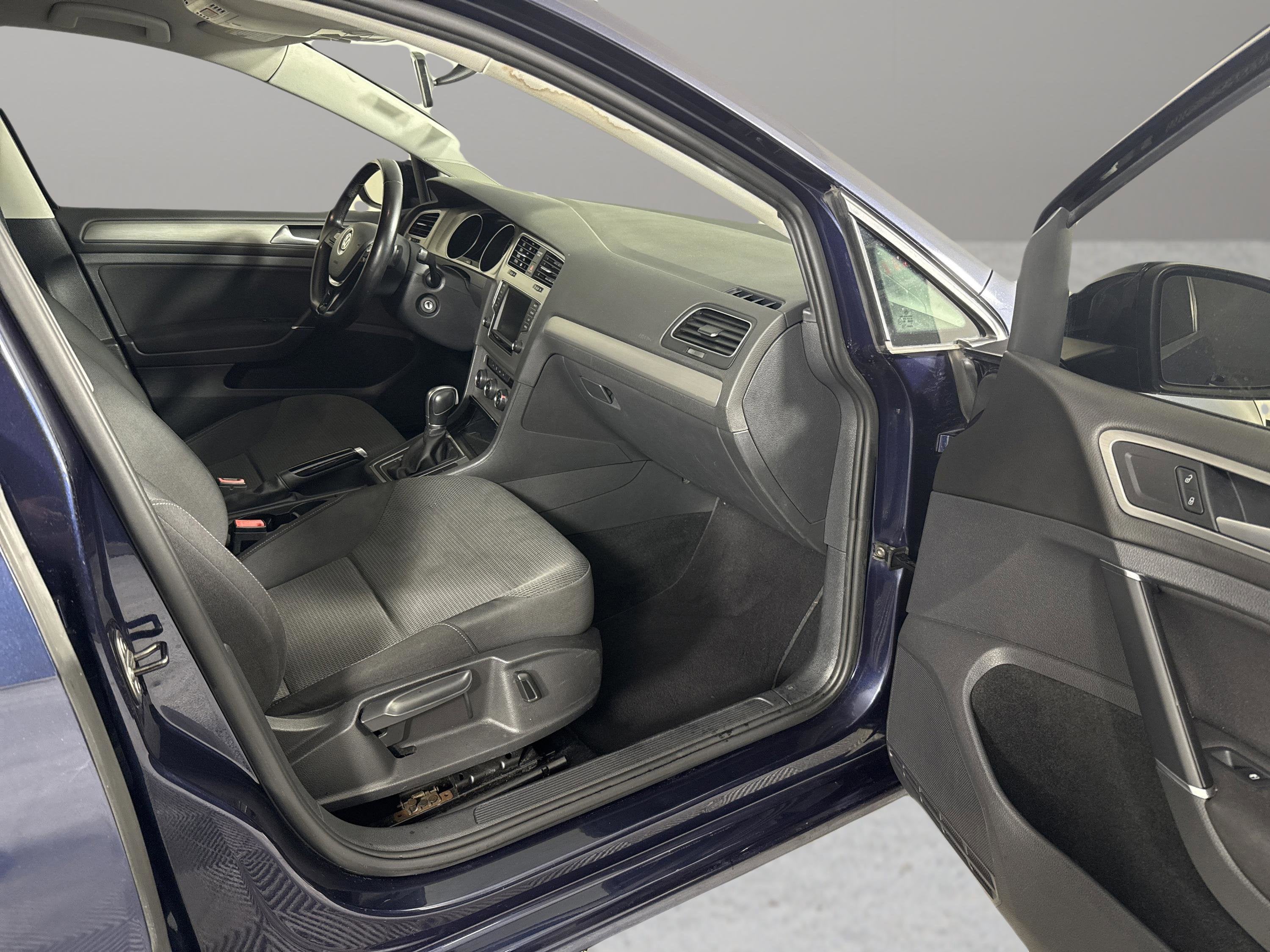 2017 Volkswagen Golf S