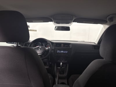 2015 Volkswagen Jetta 2.0L S