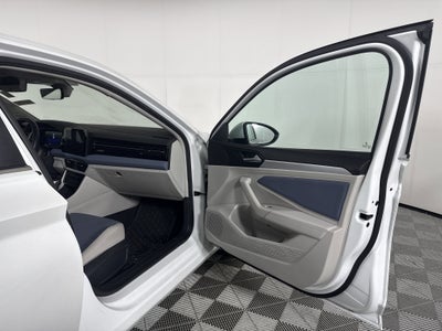 2025 Volkswagen Jetta SE