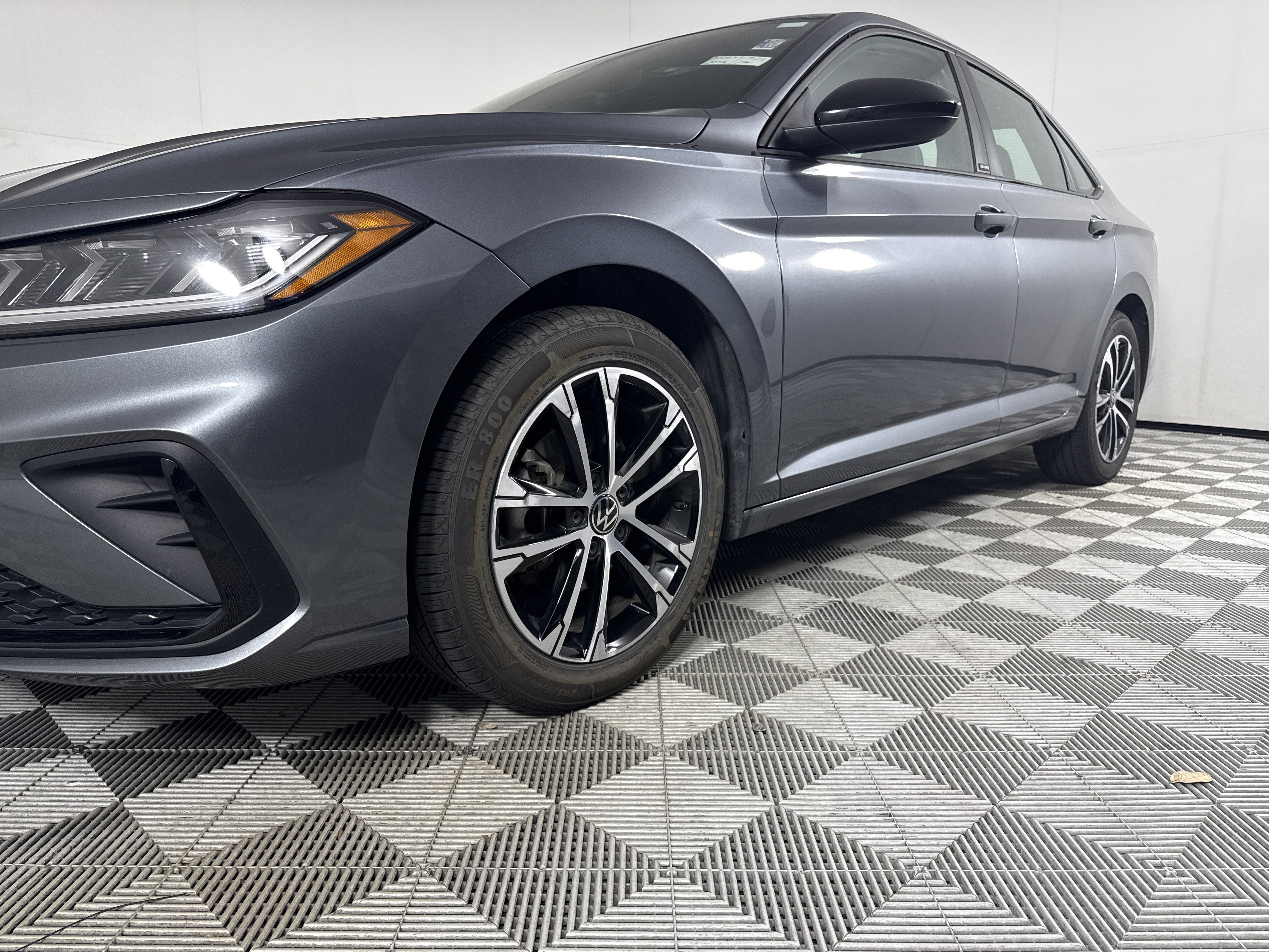 2025 Volkswagen Jetta Sport