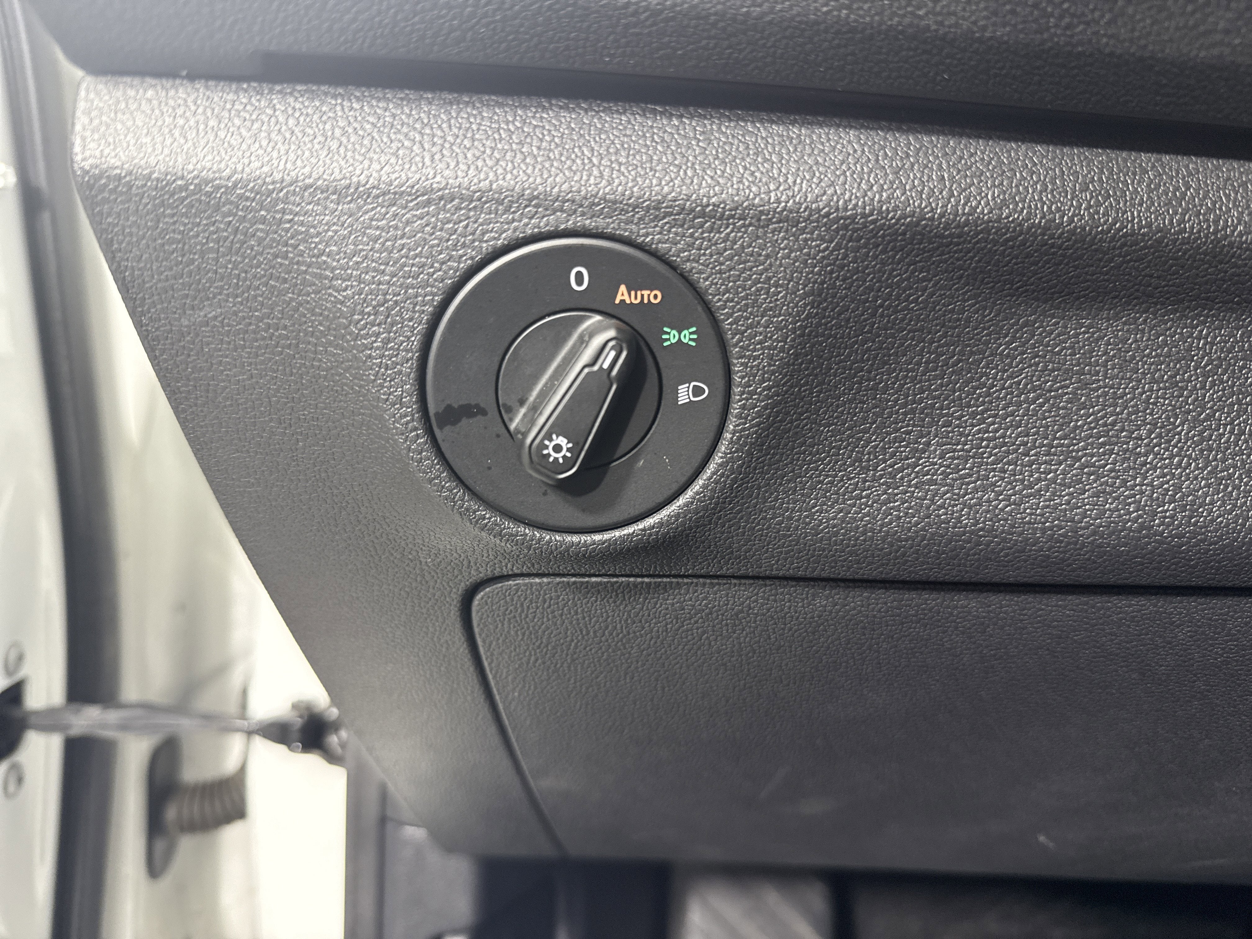 2019 Volkswagen Jetta Base