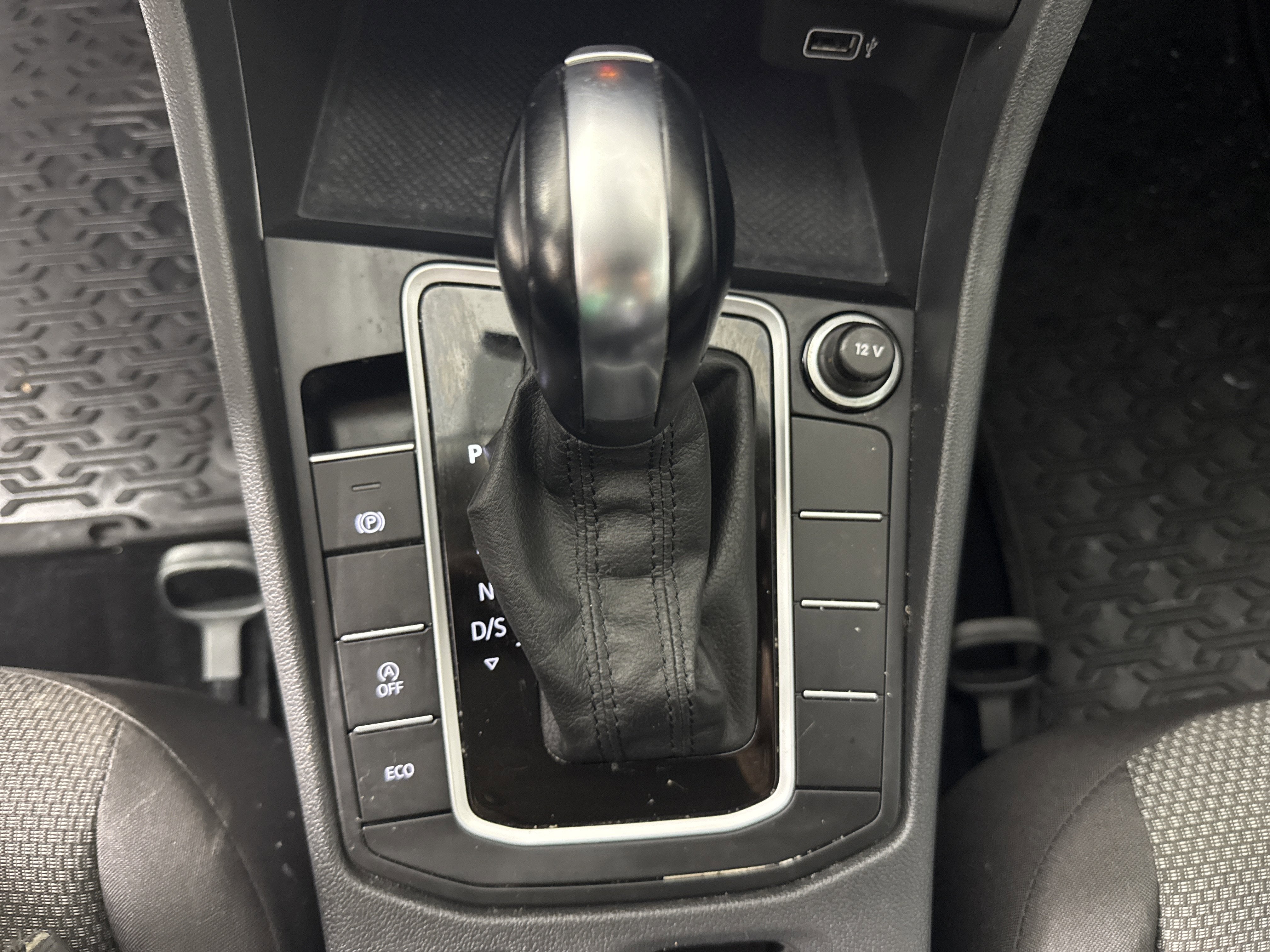 2019 Volkswagen Jetta Base