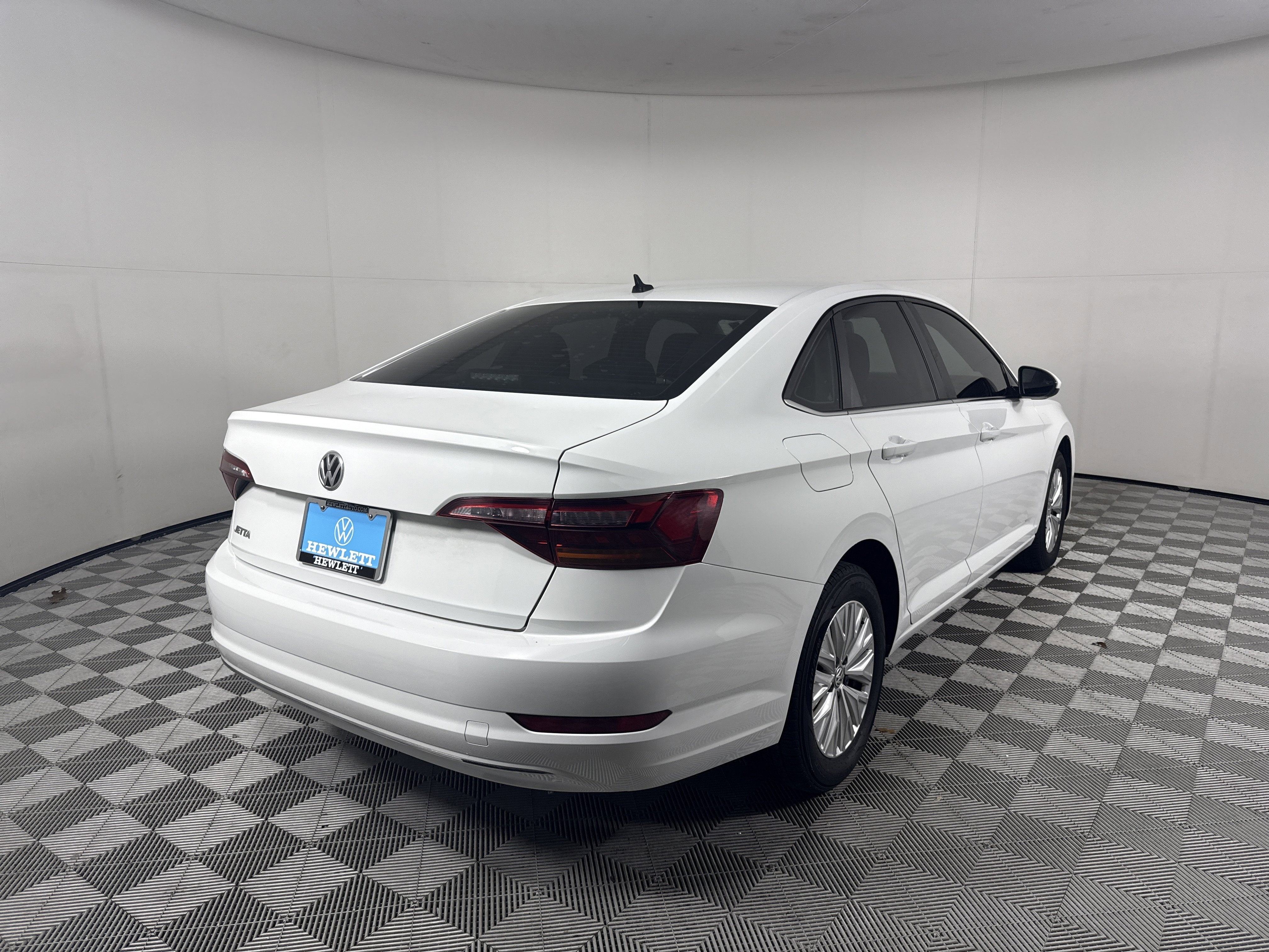 2019 Volkswagen Jetta Base