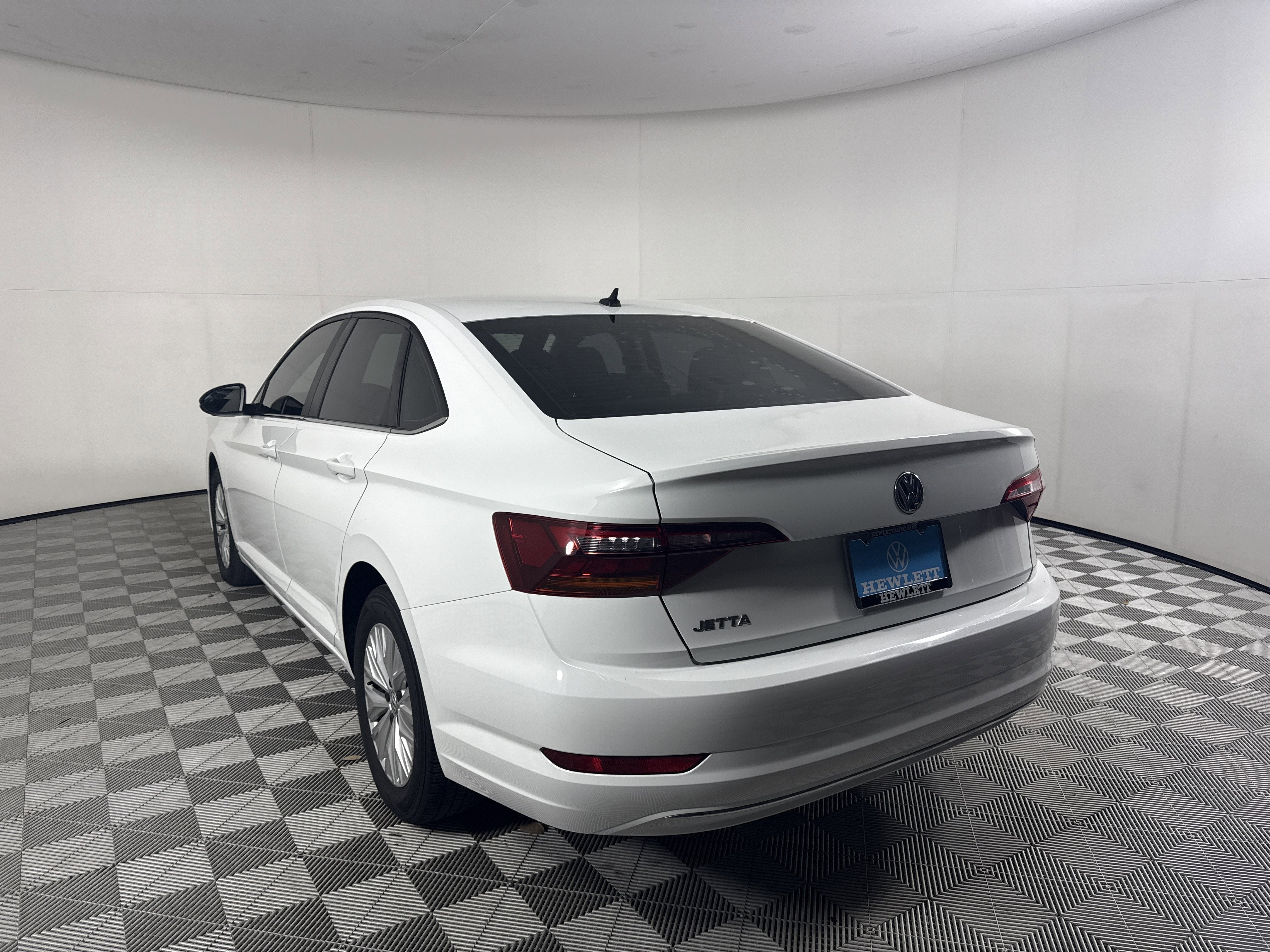 2019 Volkswagen Jetta Base