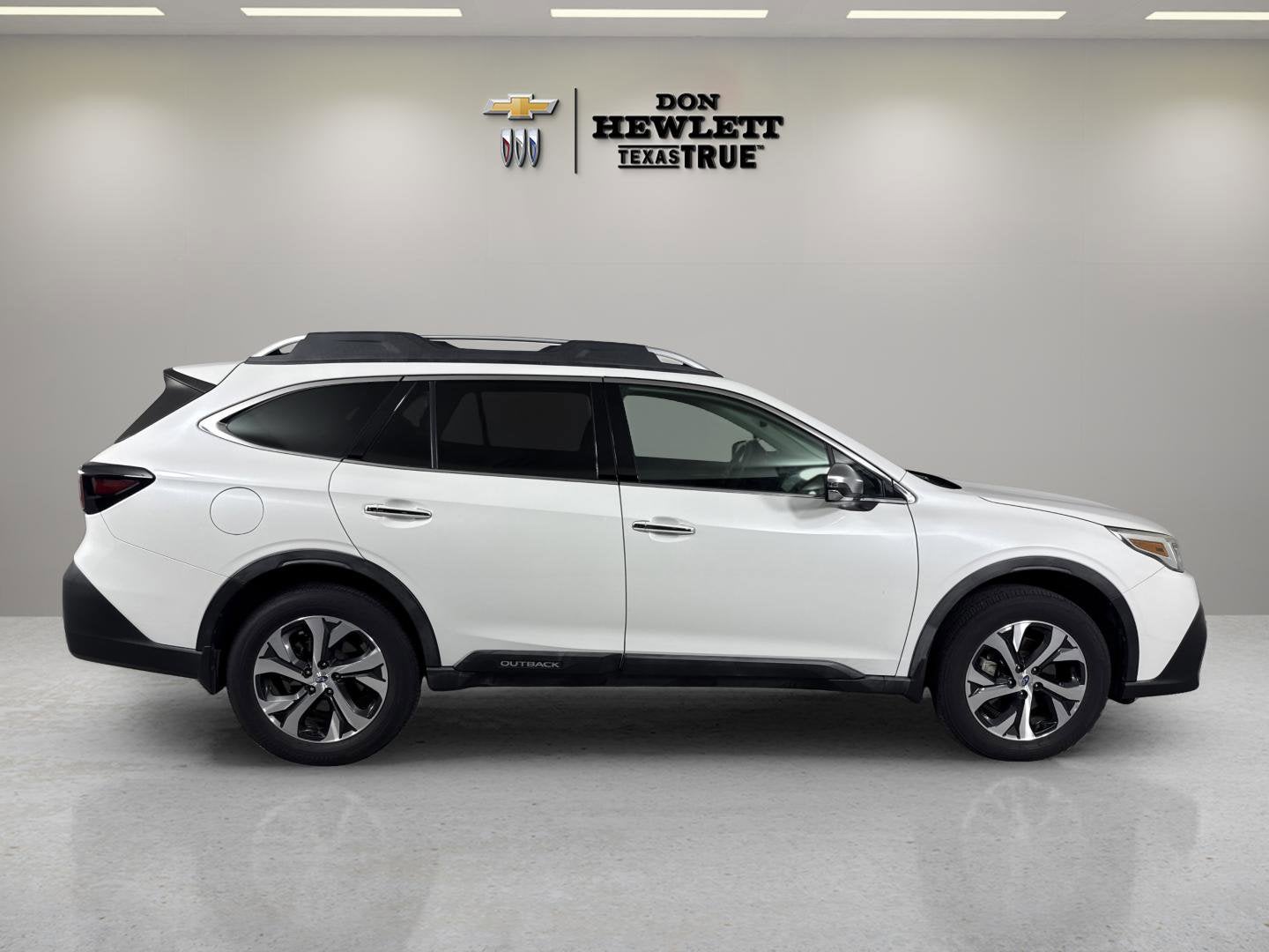 2020 Subaru Outback Touring XT